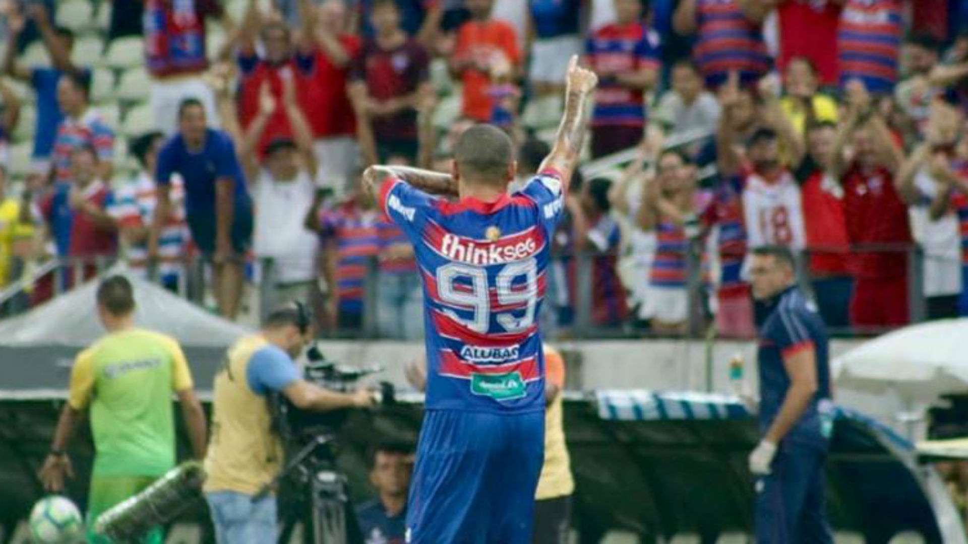 Wellington Paulista Fortaleza Athletico 02 05 2019