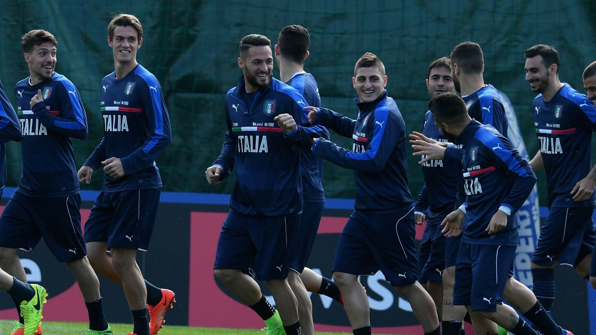 Marco Verratti Danilo D'Ambrosio Daniele Rugani Italy training session