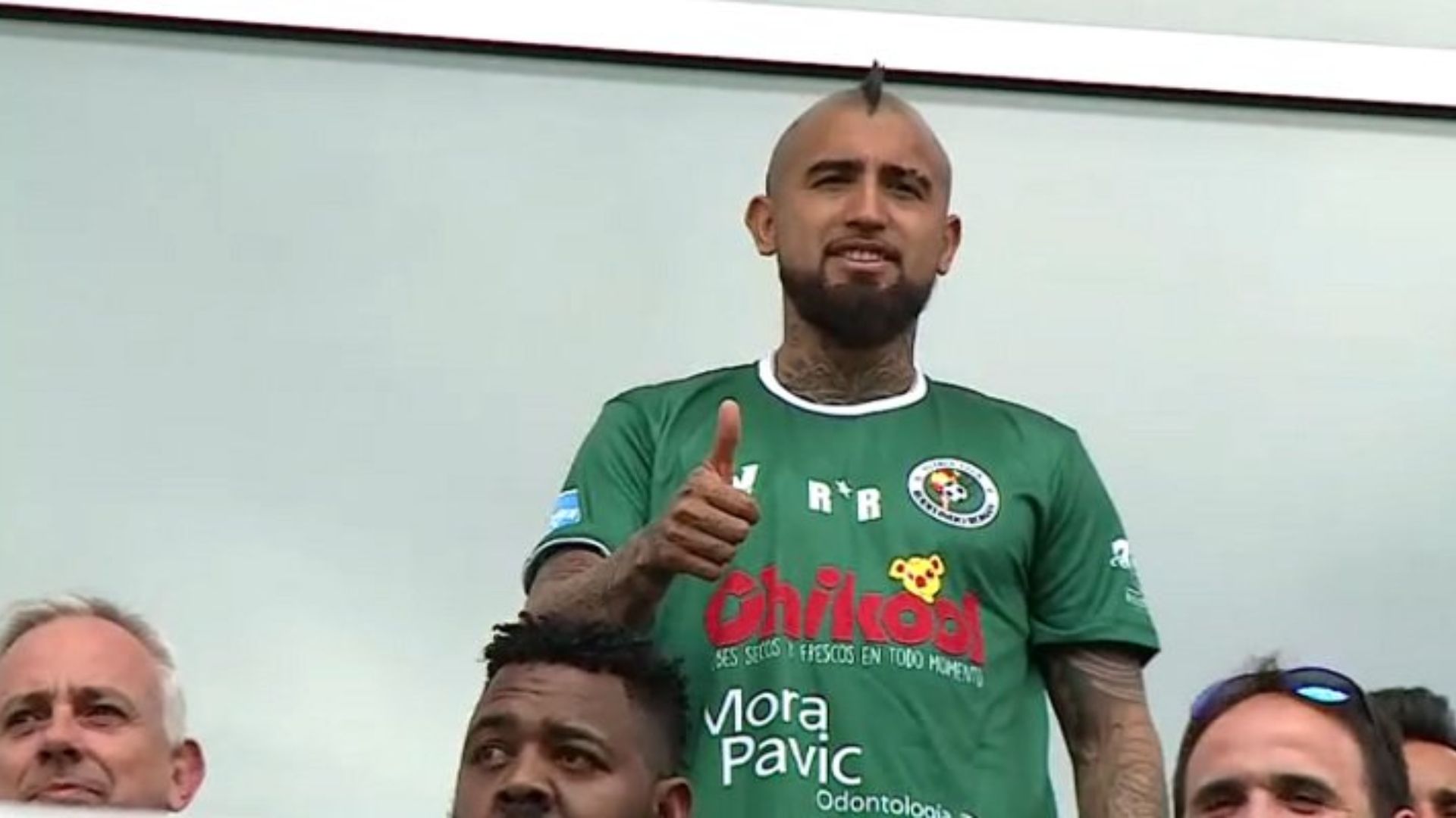 Arturo Vidal - Rodelindo Roman