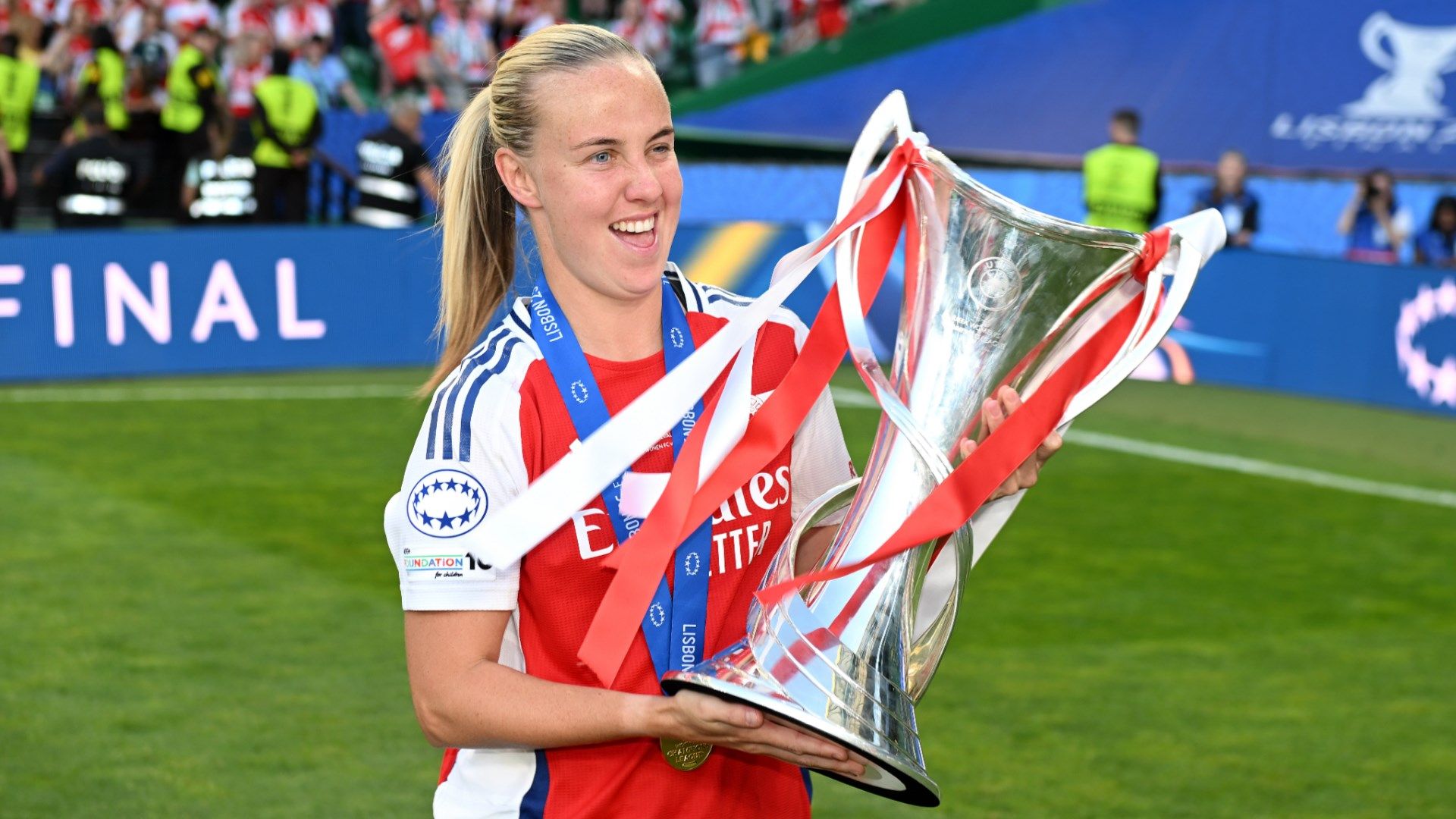 London City Lionesses boss reveals how club failed with bid to tempt England star Beth Mead away from Arsenal | Goal.com UK