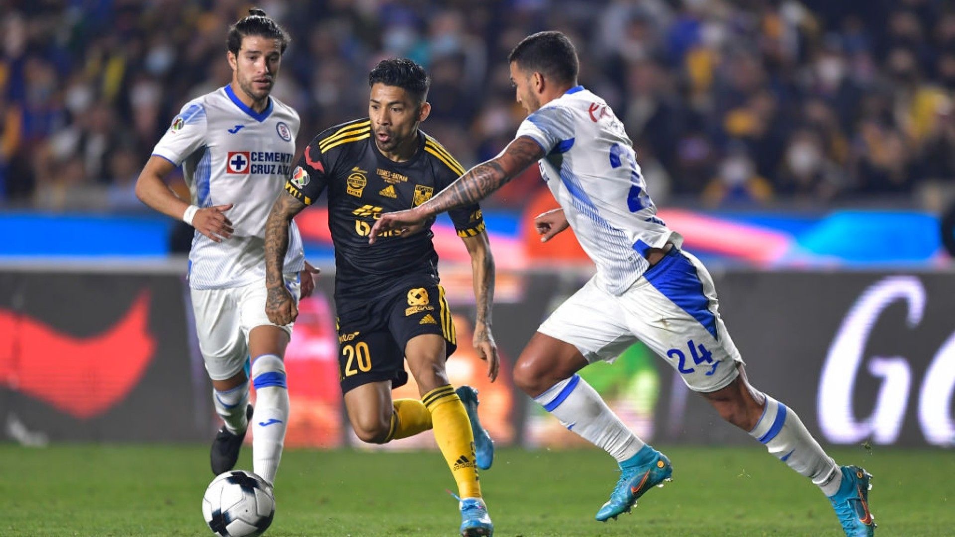 Javier Aquino