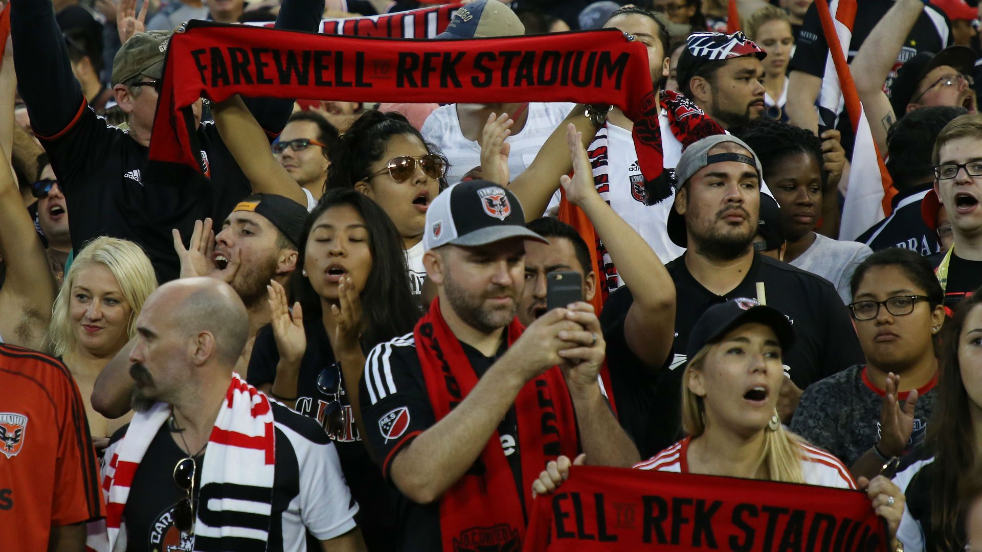 D.C. United fans MLS