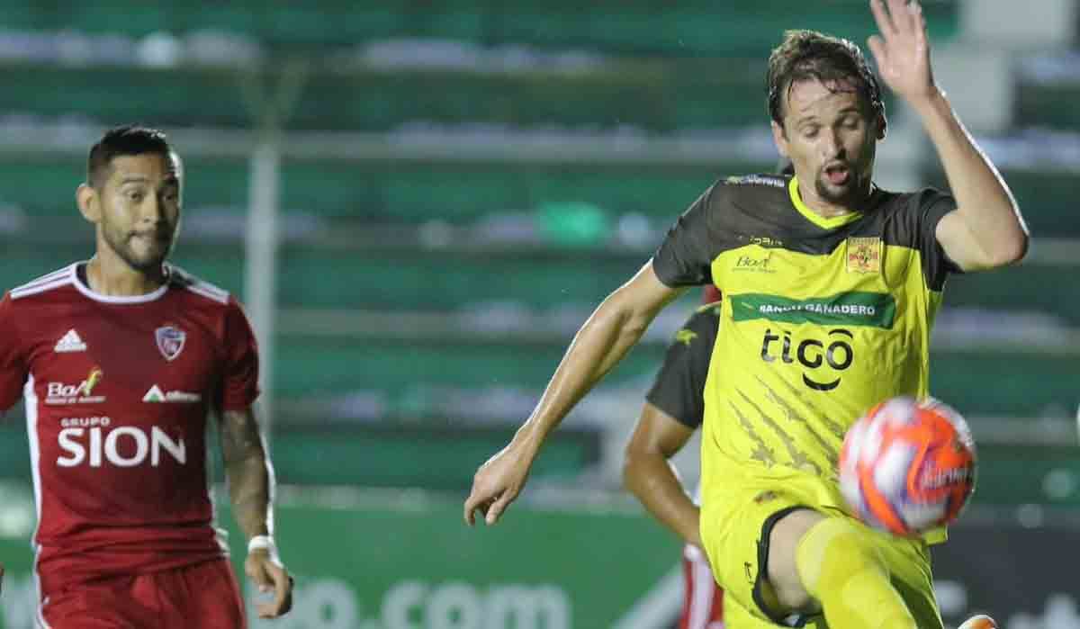 Royal Pari Destroyers