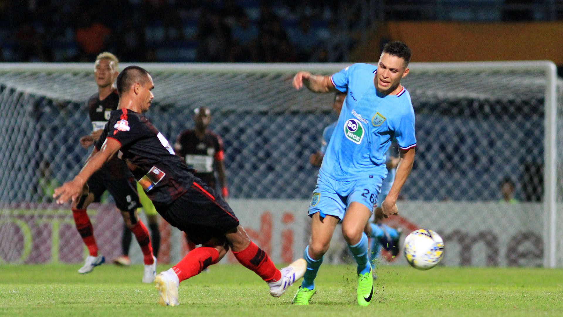 Rafel Gomes De Oliveira Rafinha - Persela Lamongan & Ricardo Salampessy - Persipura