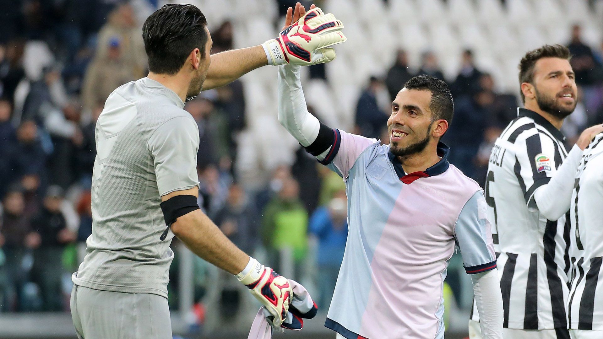 Buffon Tevez Juventus Genoa Serie A