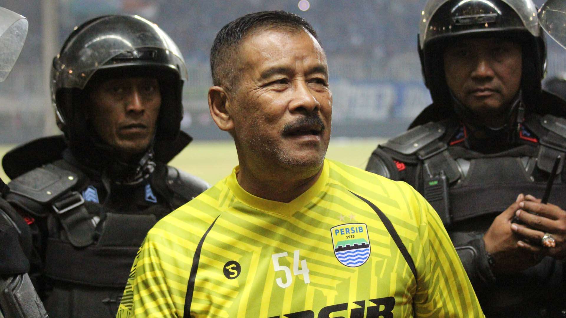 Umuh Muchtar - Persib Bandung