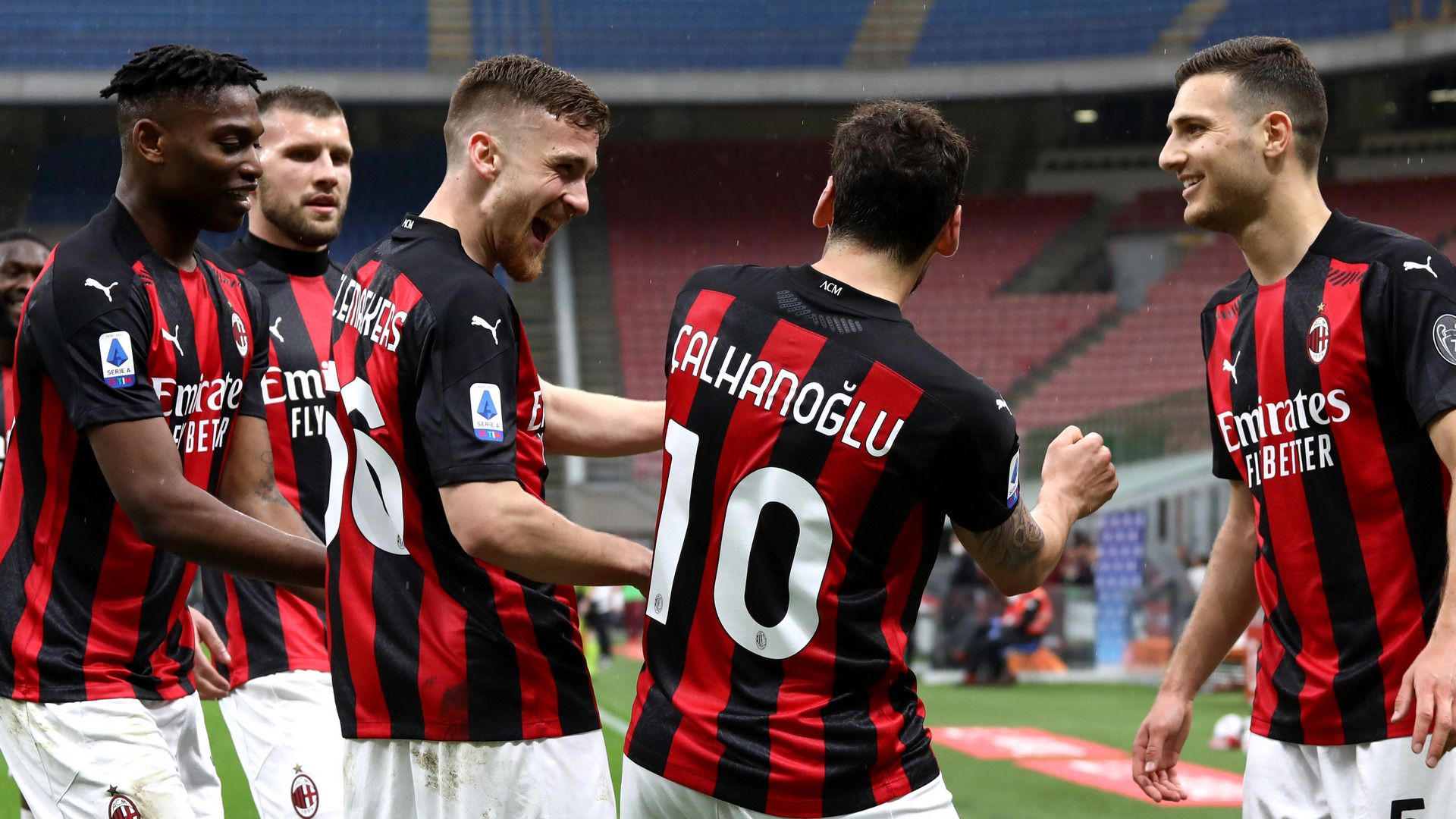 Hakan Calhanoglu. AC Milan vs Sassuolo 04.21.2021
