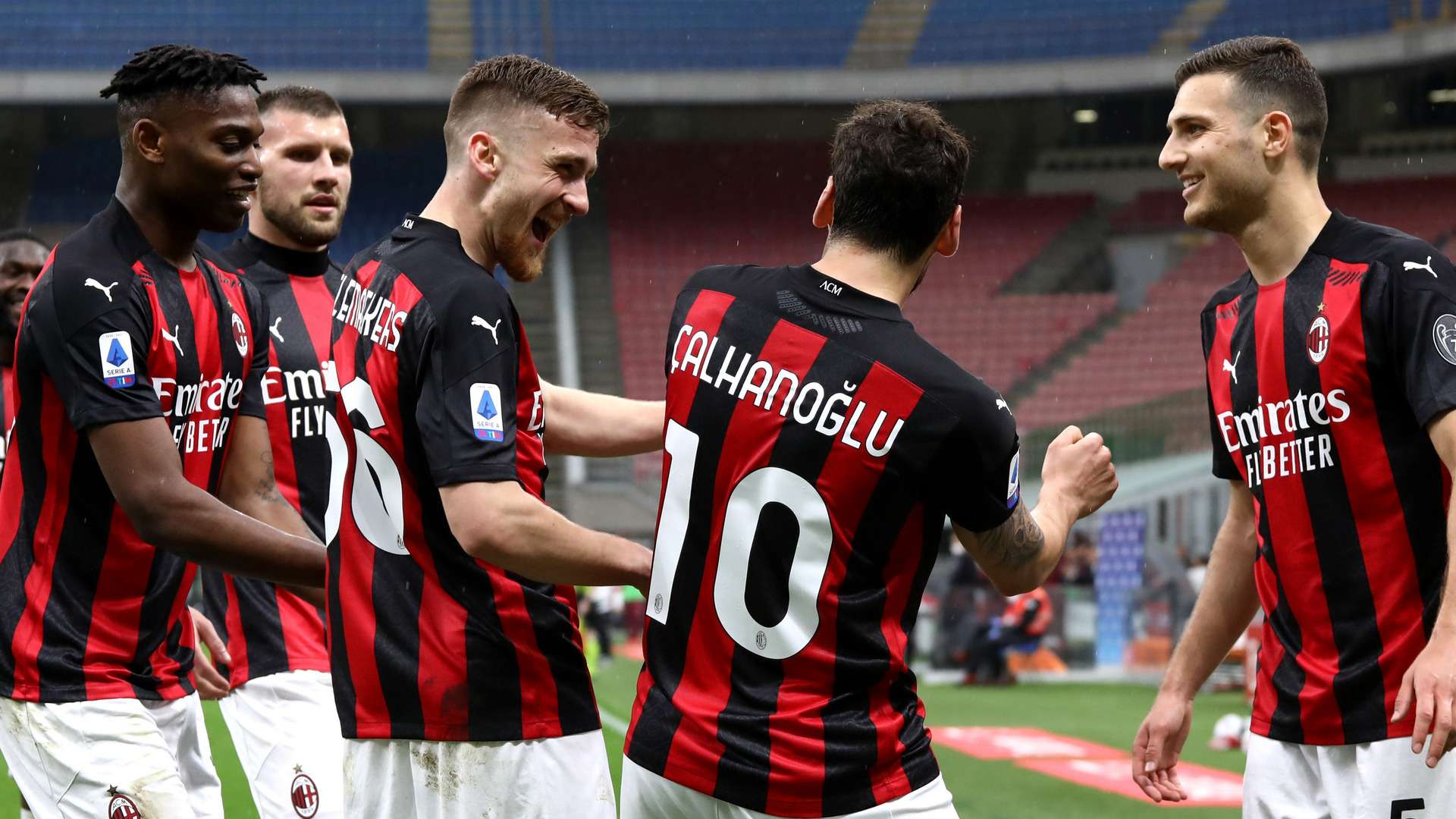 Hakan Calhanoglu. AC Milan vs Sassuolo 04.21.2021