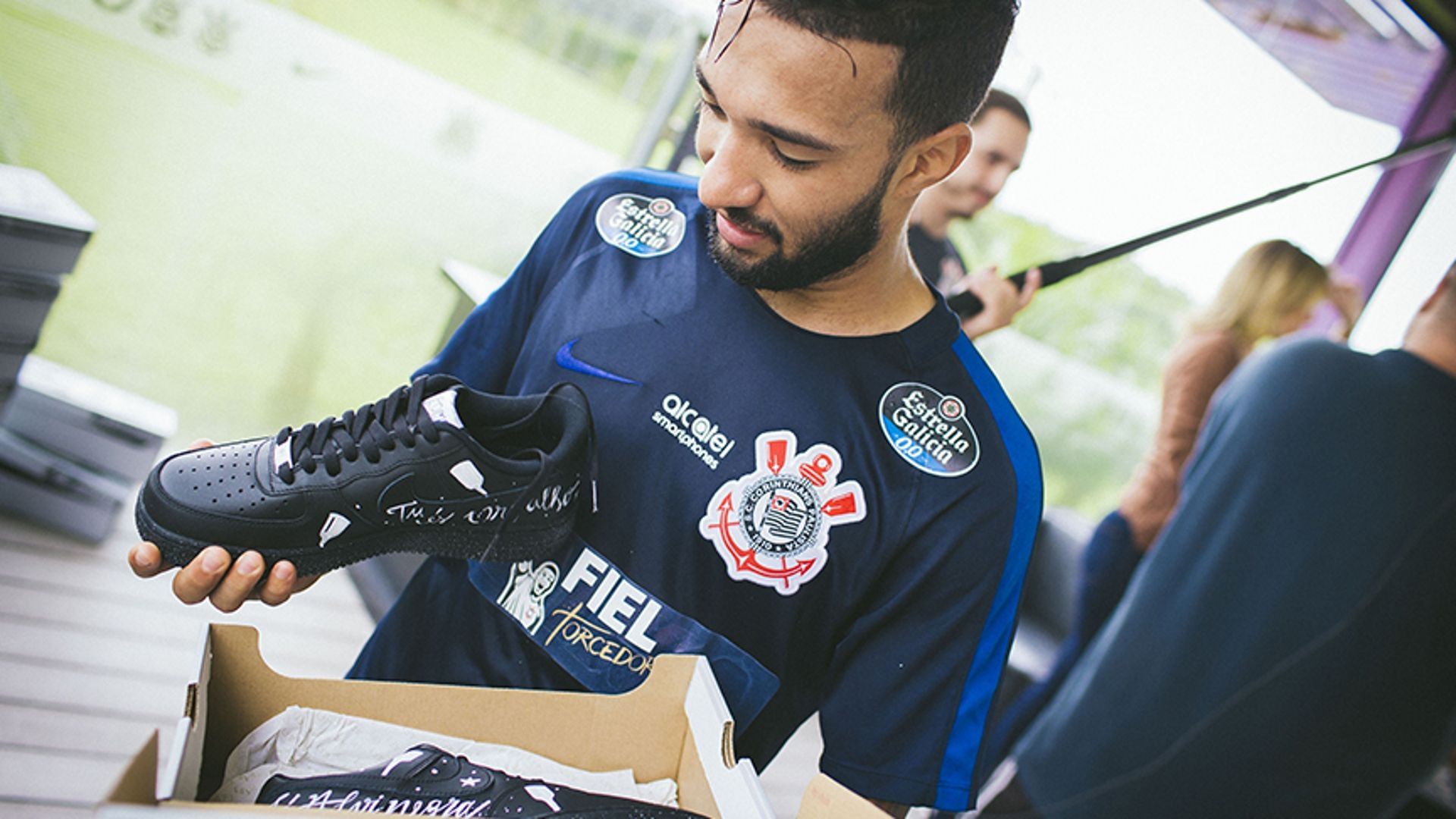 Clayson Nike tenis titulo brasileiro Corinthians 2017