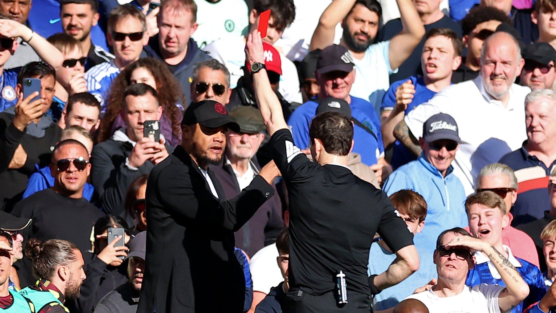 Vincent Kompany Burnley red card
