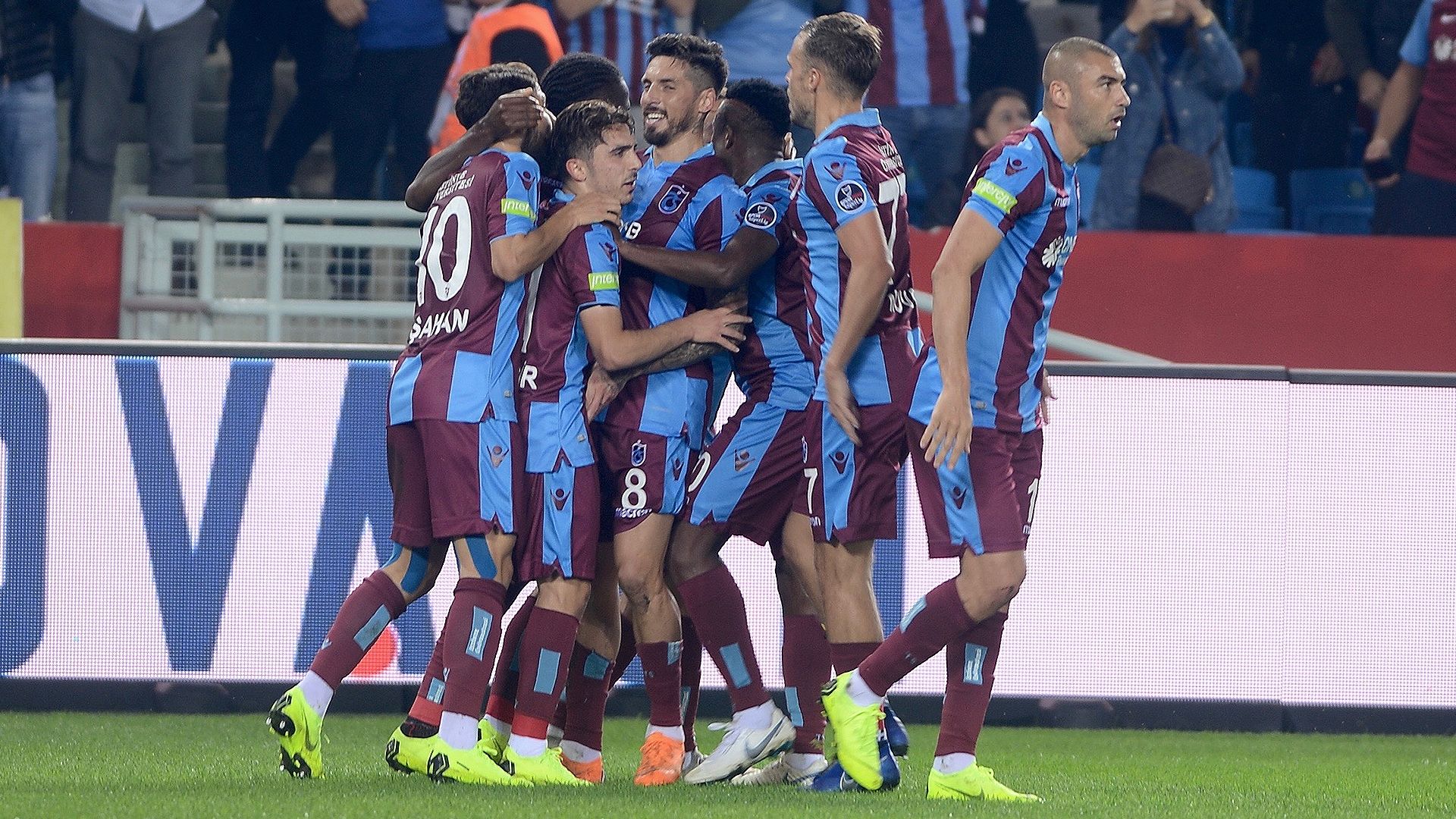 Trabzonspor goal celebration Bursaspor 11042018