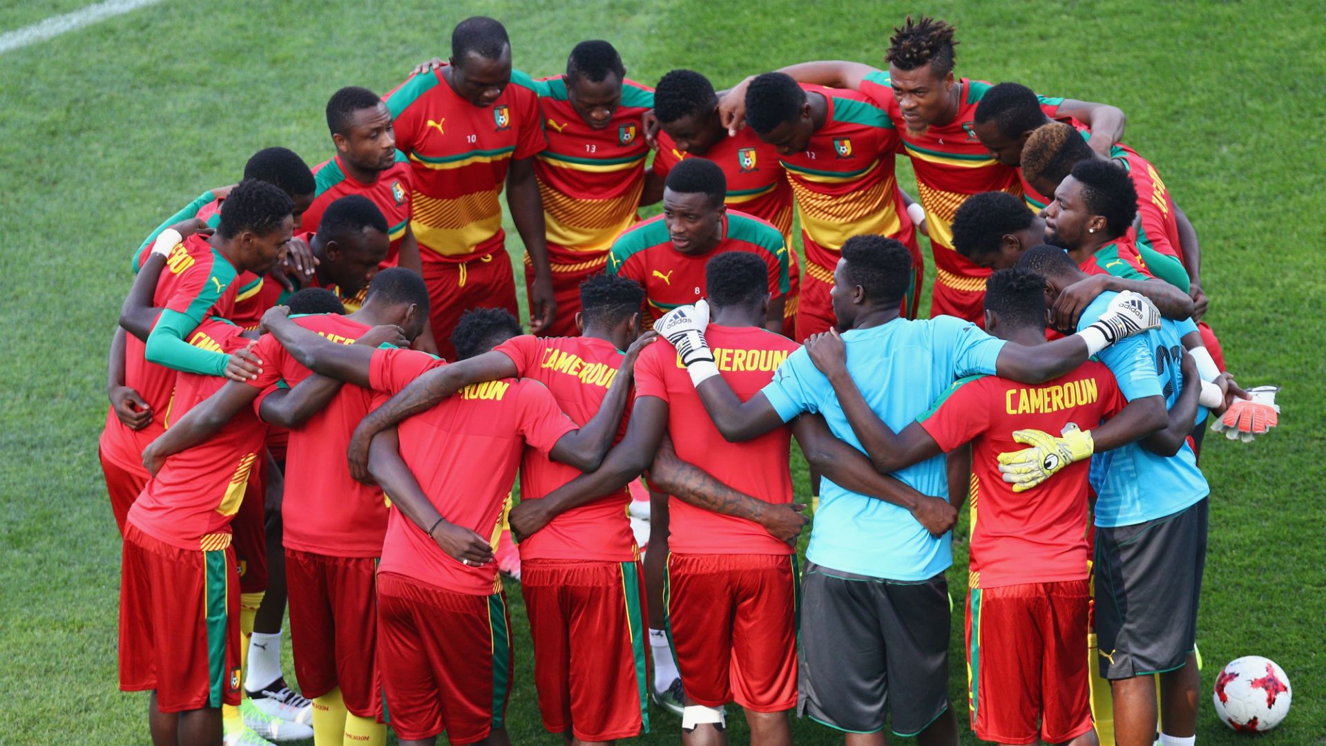 Cameroon huddle