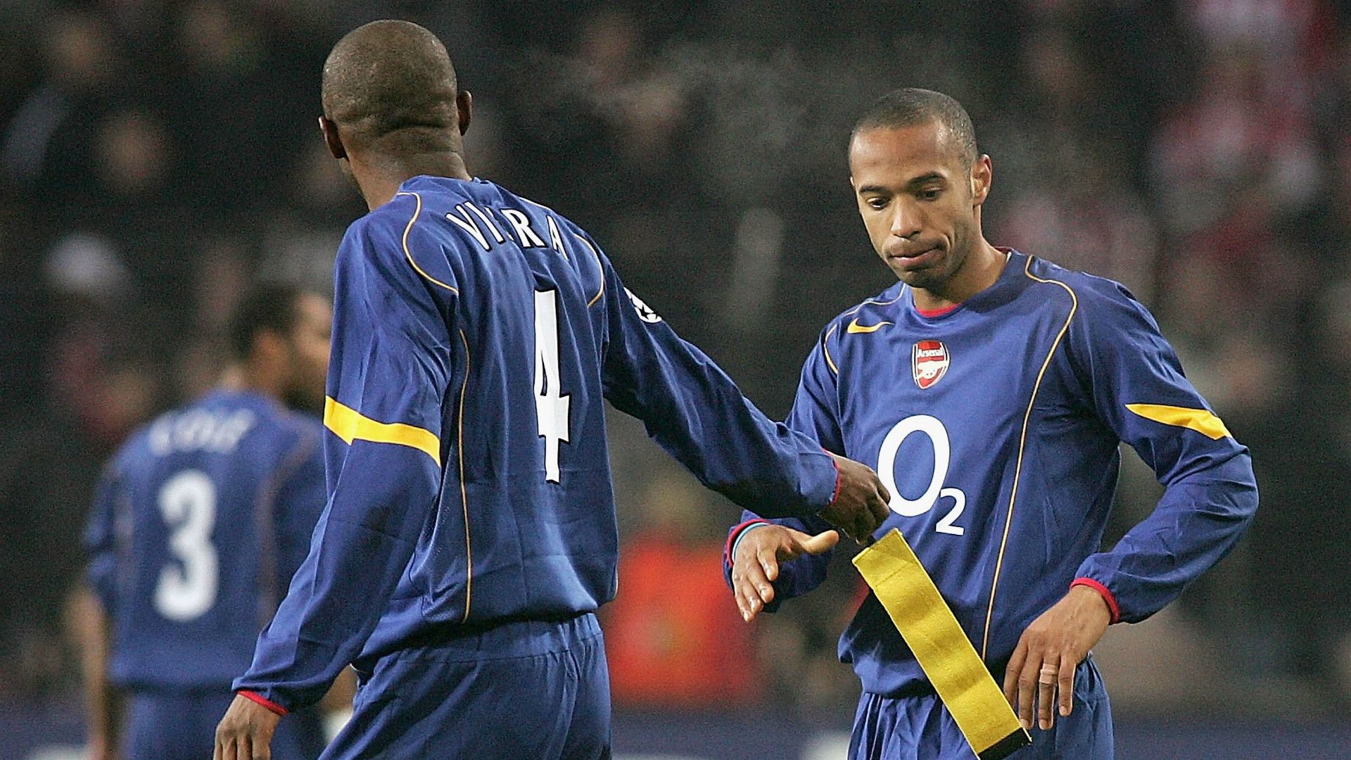 Patrick Vieira Thierry Henry 25112004