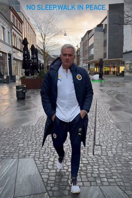 Jose Mourinho walk in peace