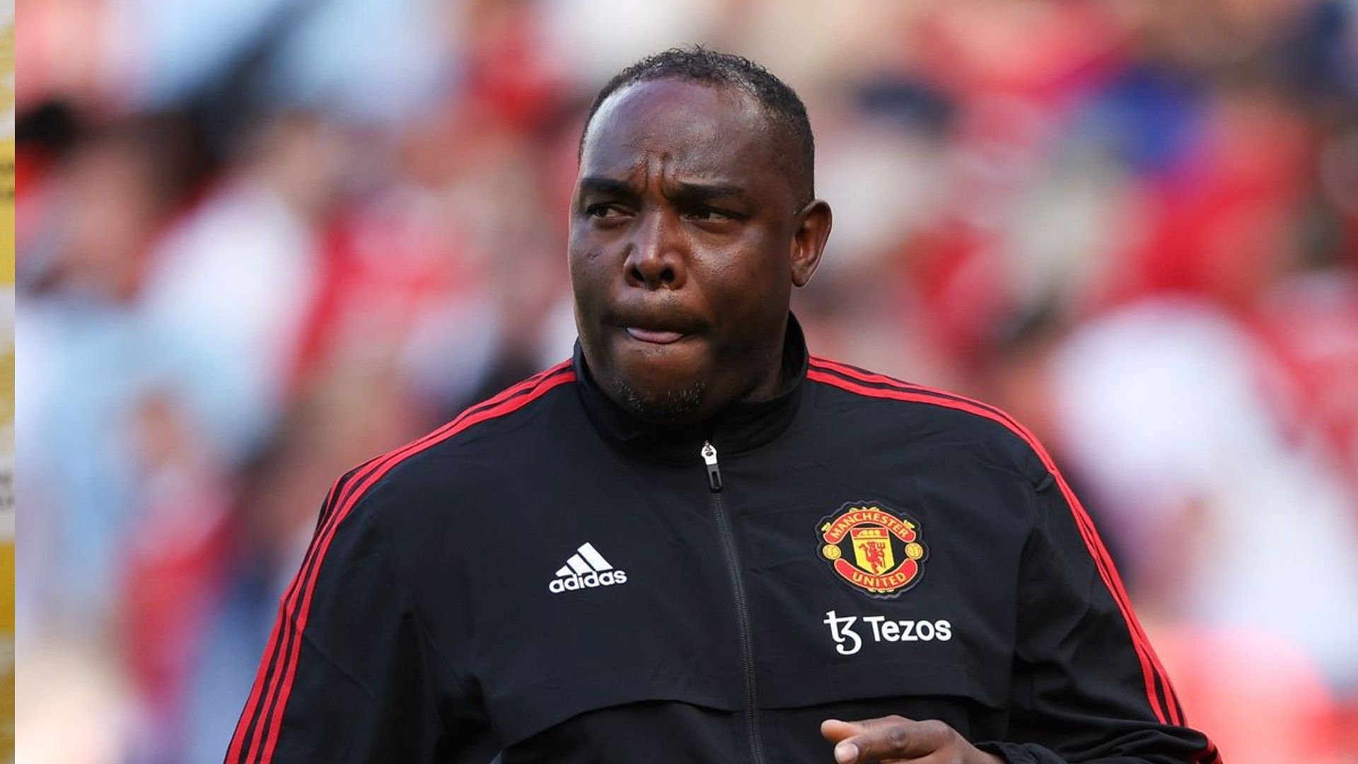 Benni Mccarthy Manchester United 2022.