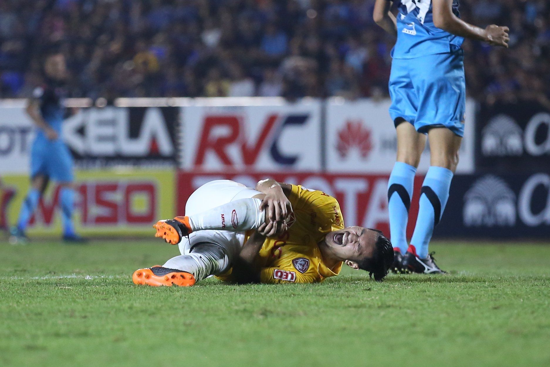 อดิศร พรหมรักษ์