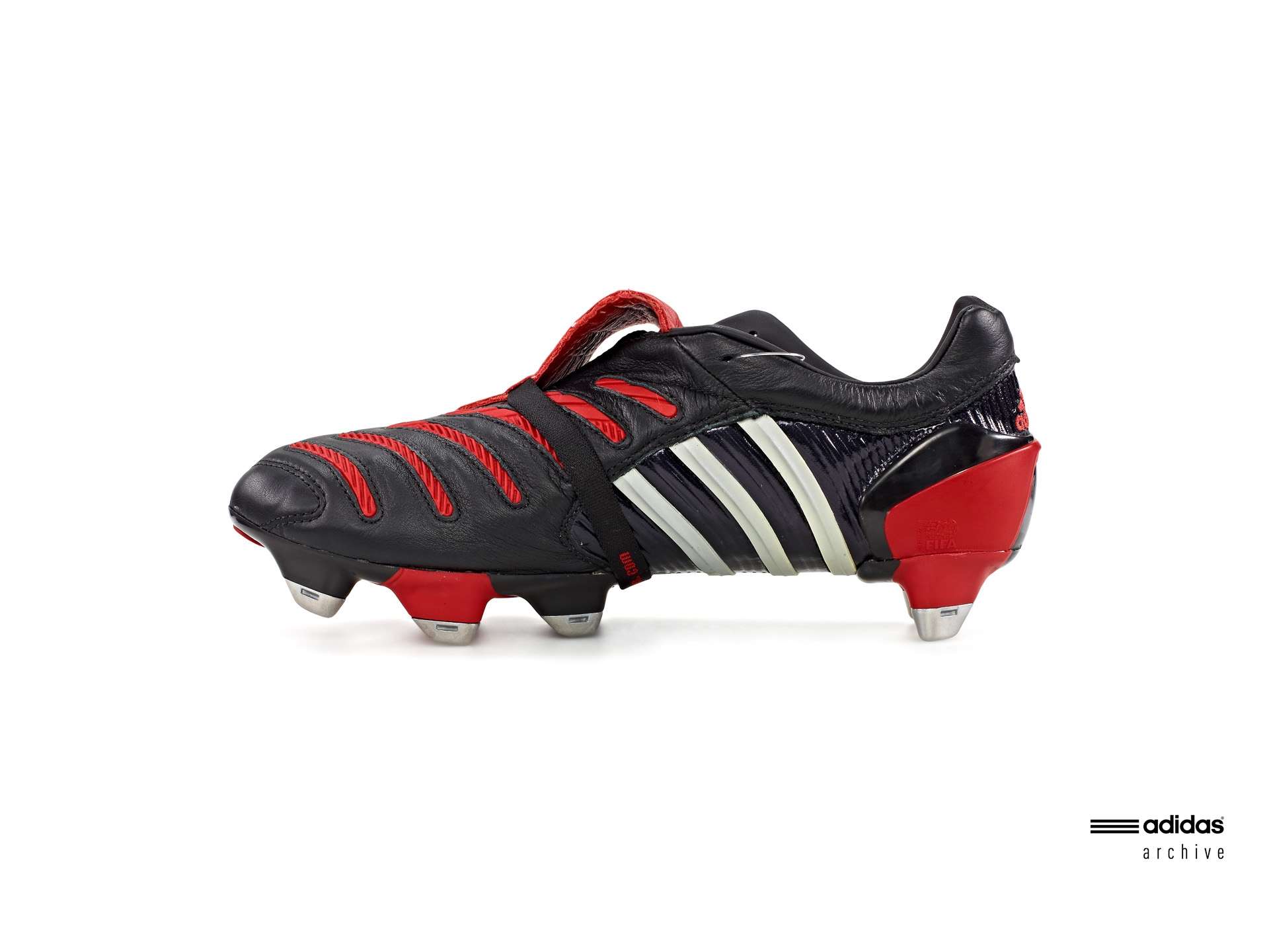 Adidas Predator Pulse