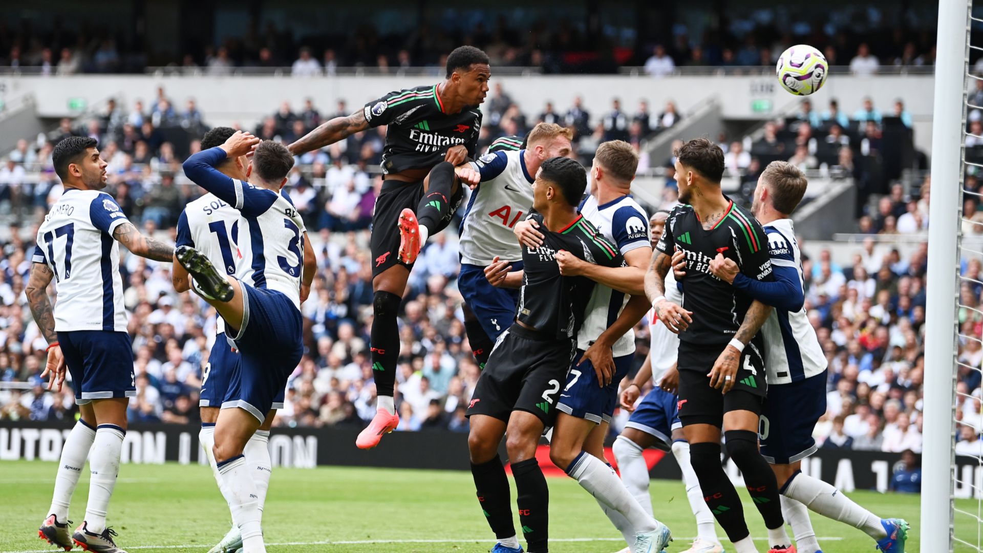 Gabriel Arsenal Tottenham 2024-25