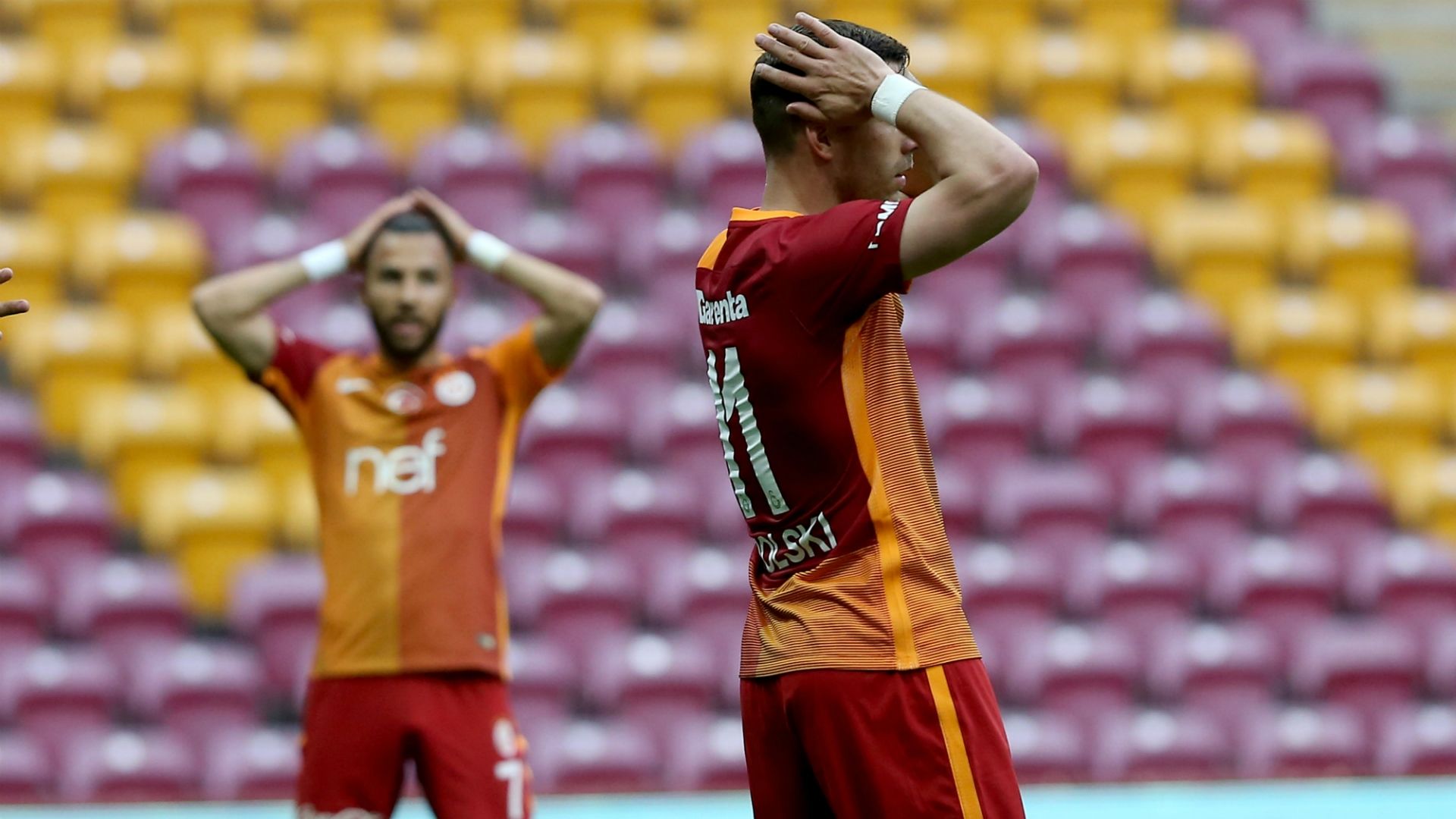 Lukas Podolski Yasin Oztekin Galatasaray Kasimpasa 05062017