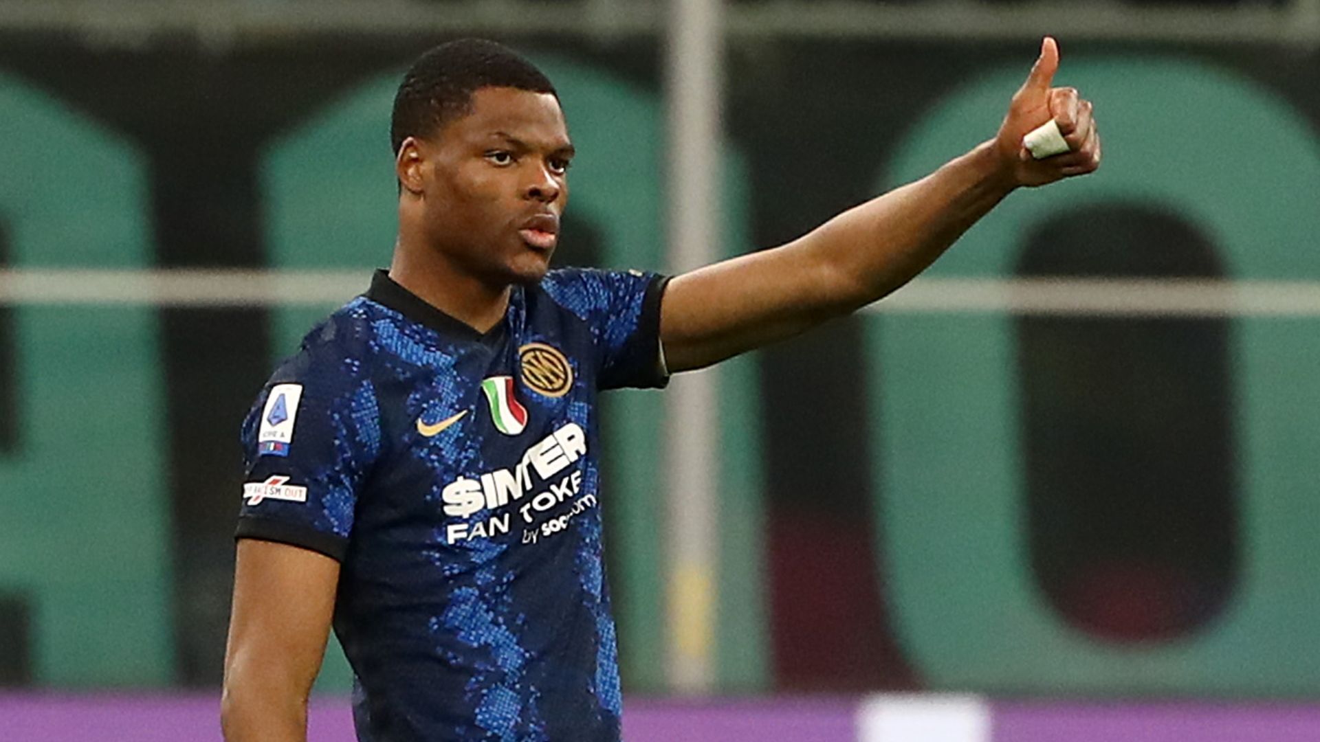 Denzel Dumfries, Inter
