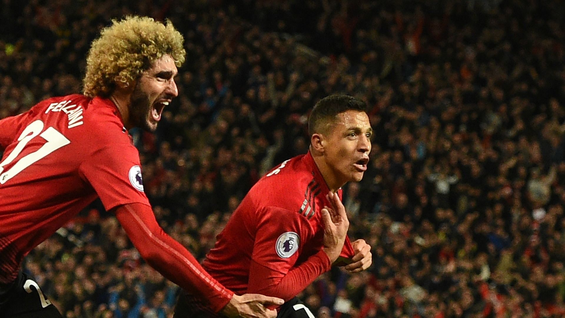 Marouane Fellaini - Alexis Sánchez