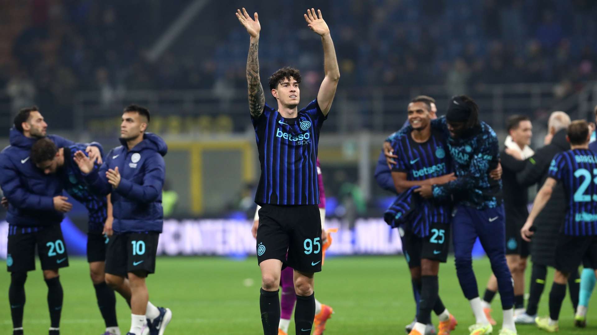 Bastoni Inter