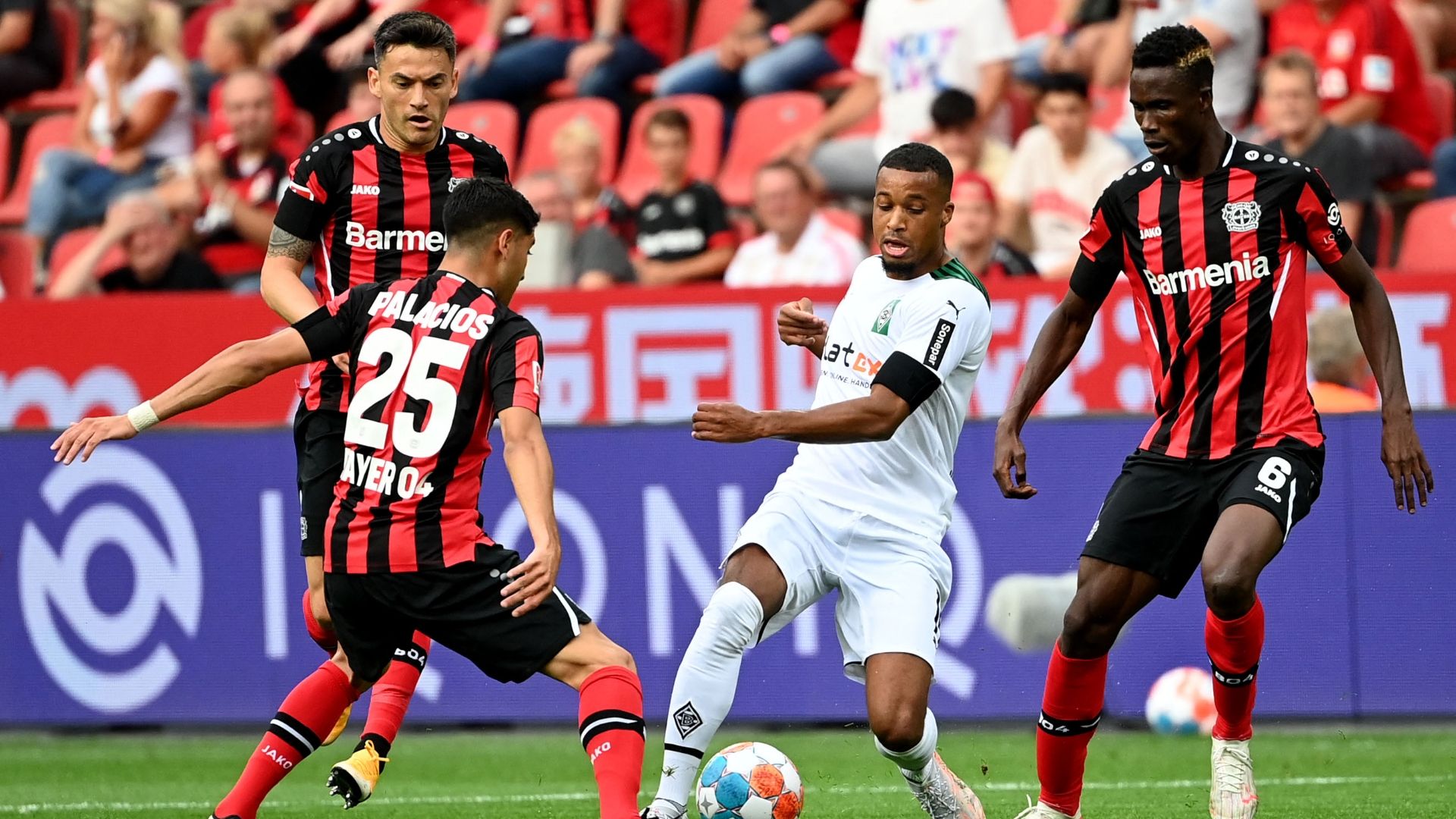 Exequiel Palacios Bayer Leverkusen