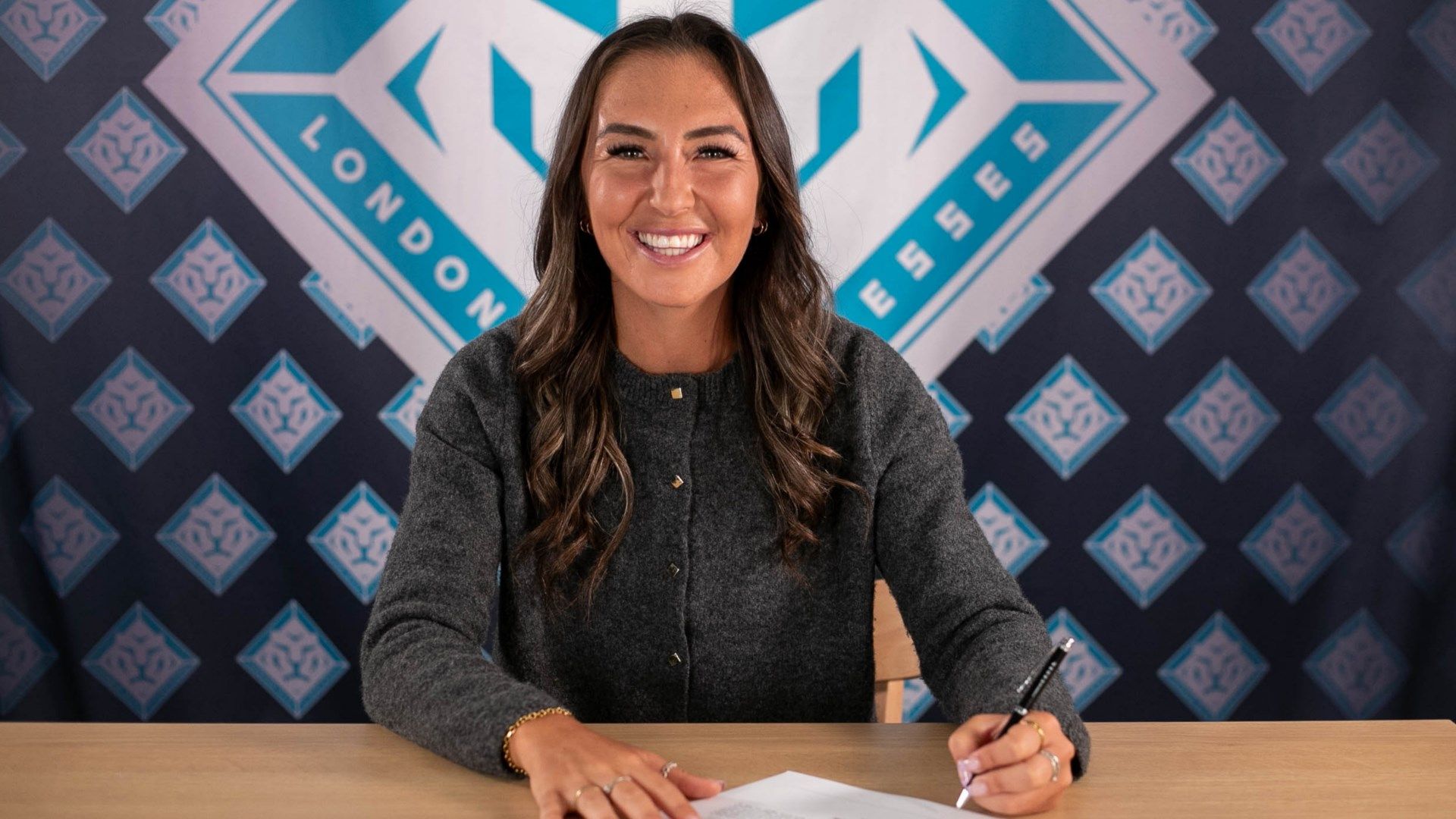 Katie Zelem London City Lionesses signing 2025