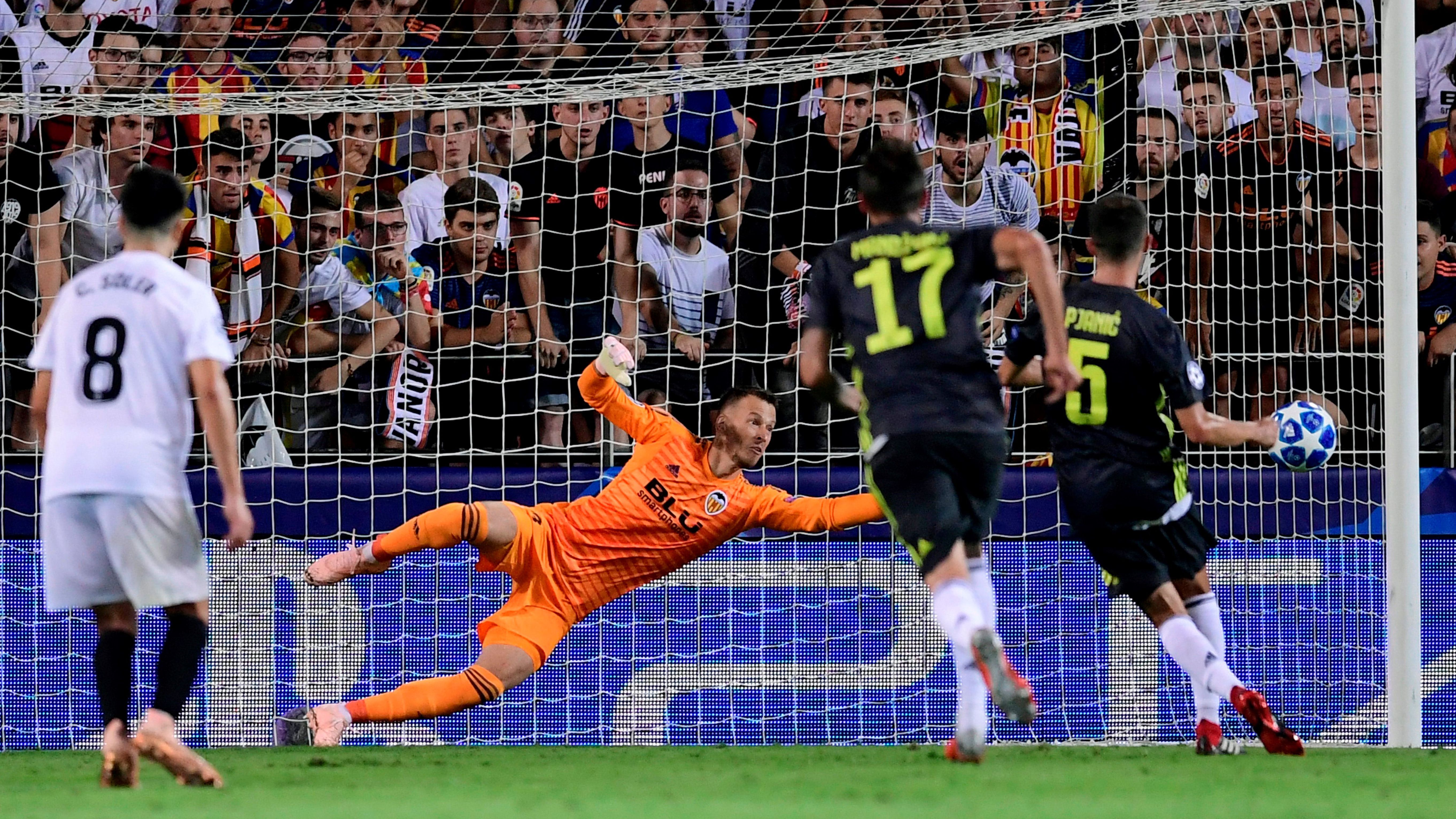 Miralem Pjanic Valencia Juventus UCL 19092018