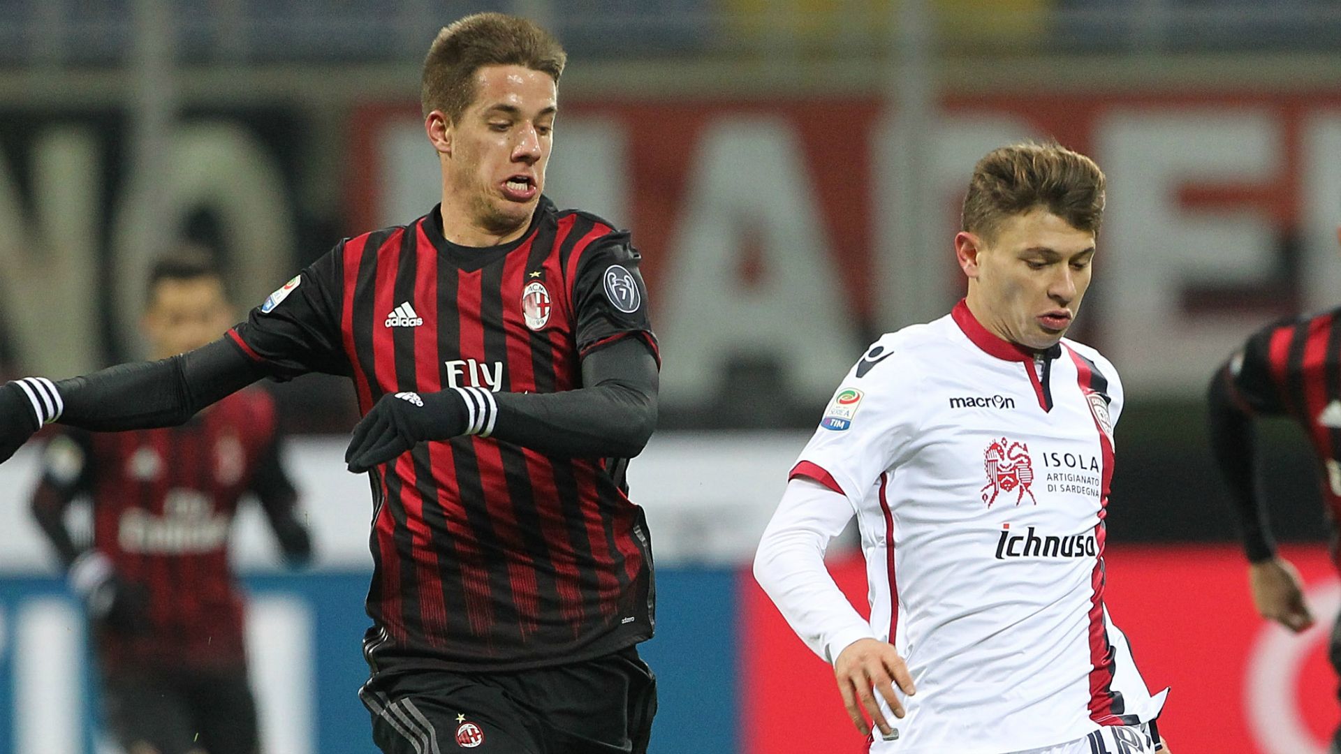 Pasalic Barella Milan Cagliari Serie A