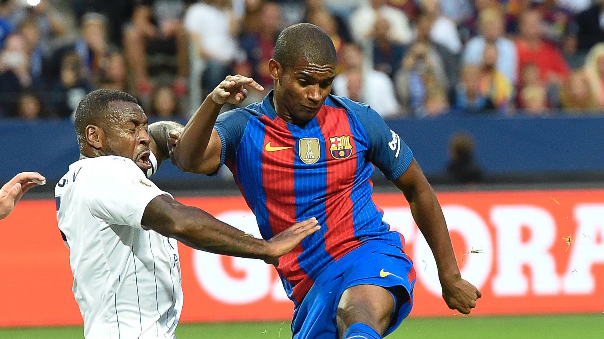 Marlon Danny Simpson Barcelona Leicester ICC 03082016