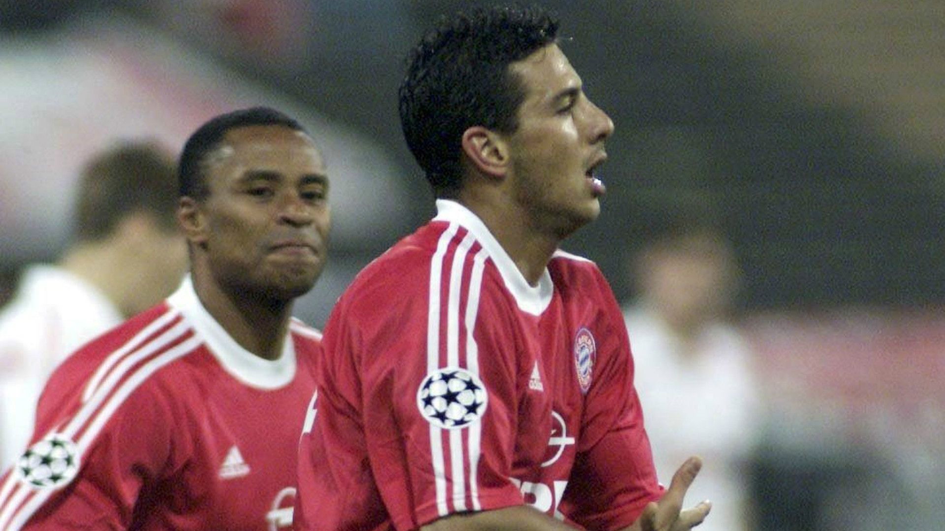 Claudio Pizarro FC Bayern Champions League 17102001