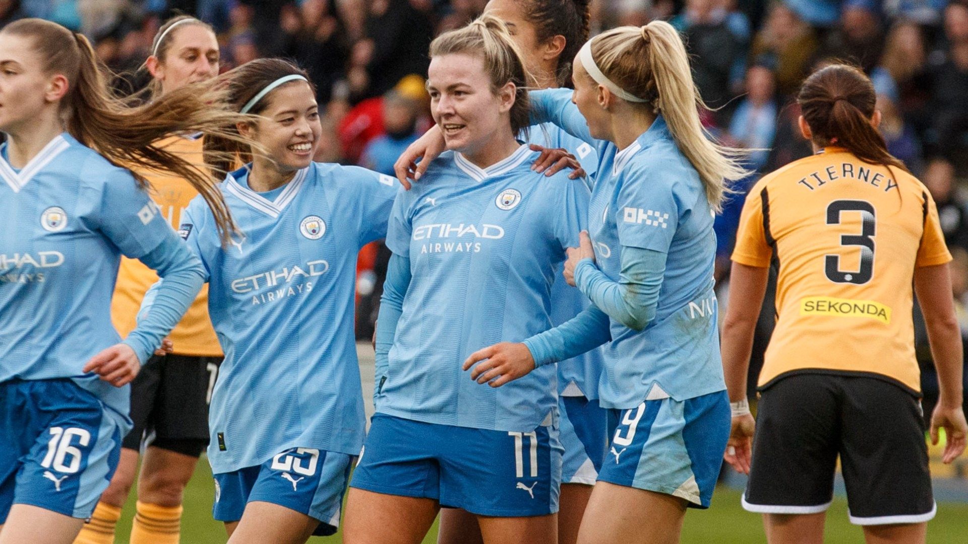 Lauren Hemp Manchester City 2023-24