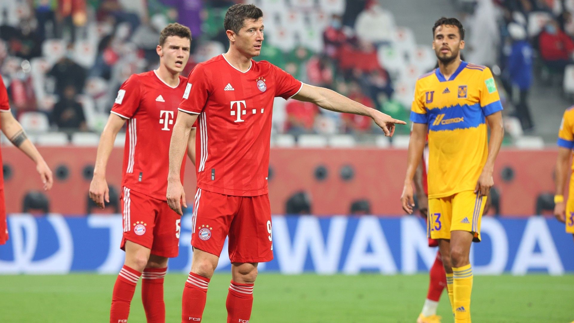 Robert Lewandowski Diego Reyes Tigres vs Bayern Múnich Mundial de Clubes