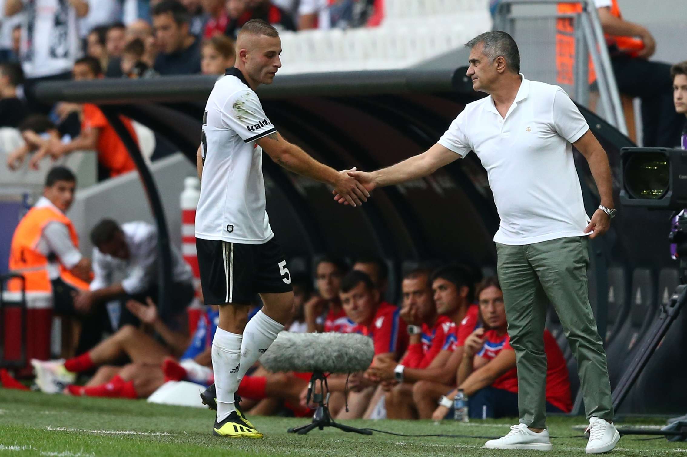 Gokhan Tore Senol Gunes Besiktas