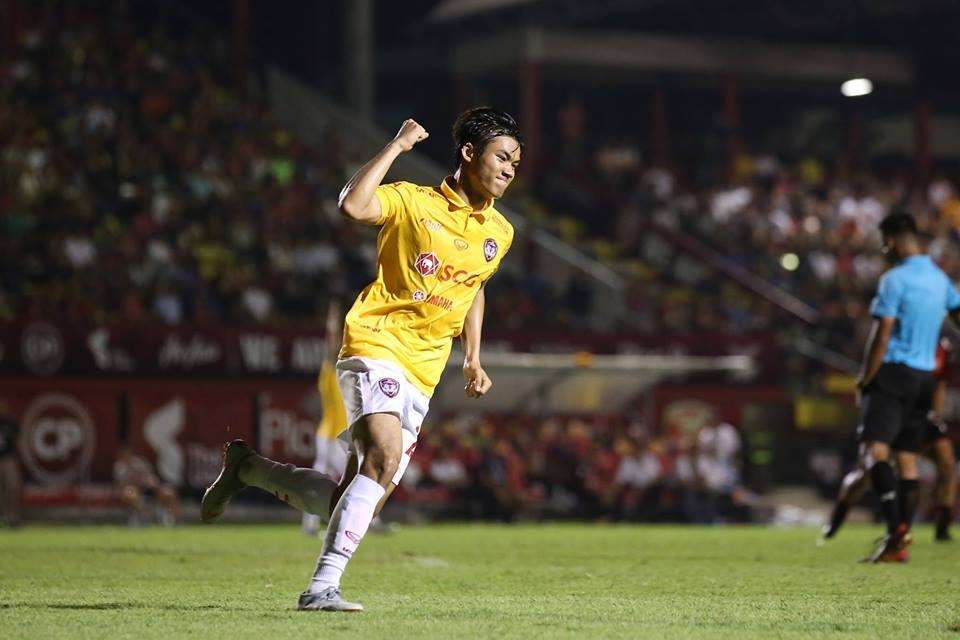 ปรเมศย์ อาจวิไล