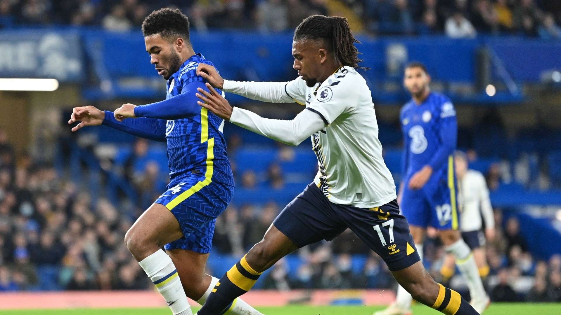 Big Match Chelsea vs Everton