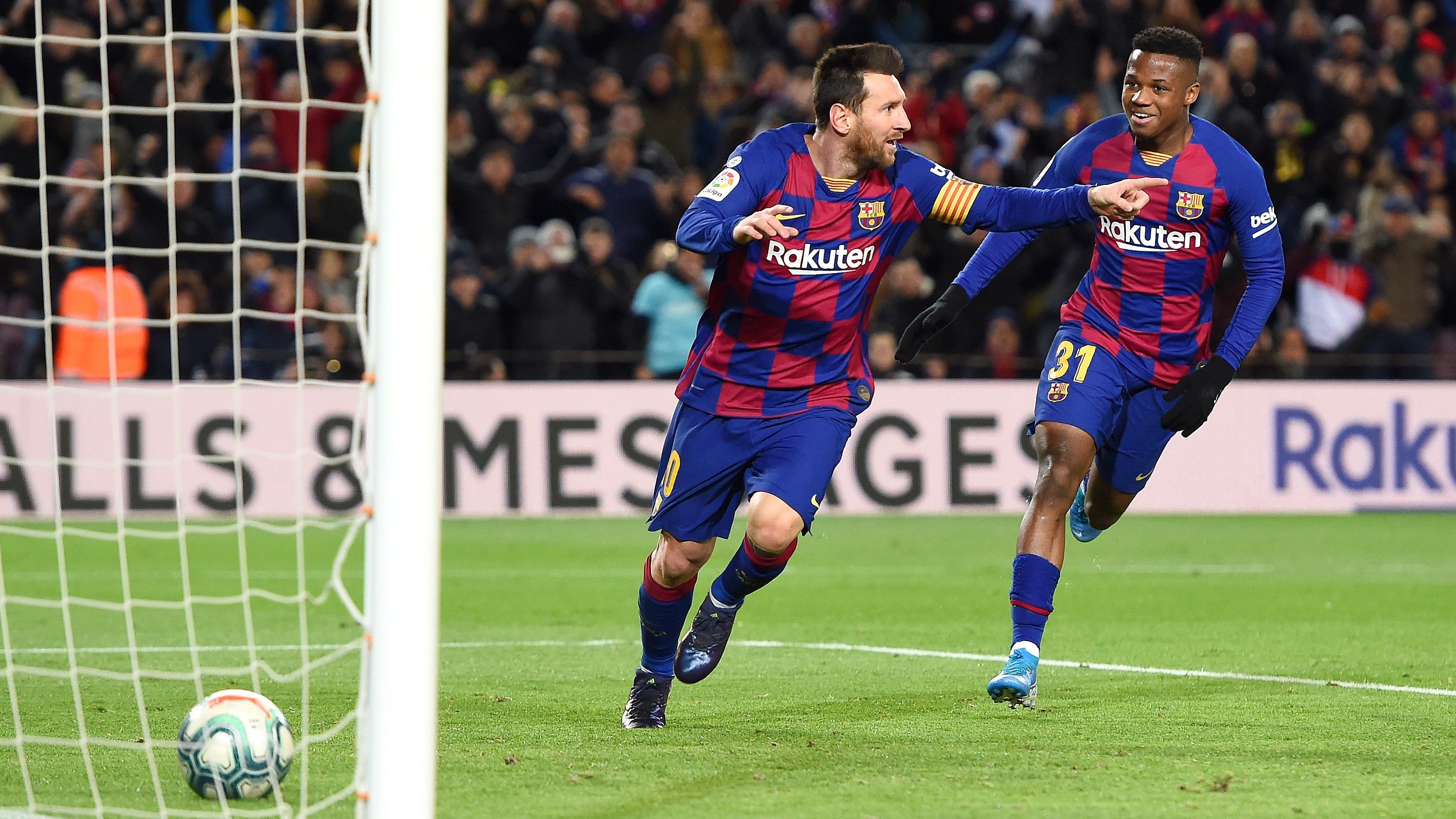 Lionel Messi Ansu Fati Barcelona Granada LaLiga 19012020