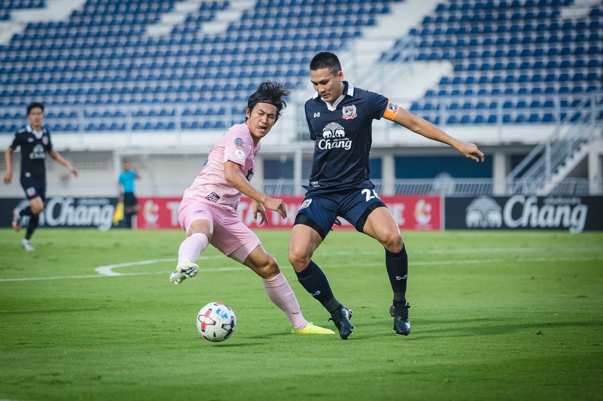 สุพรรณ - บียู