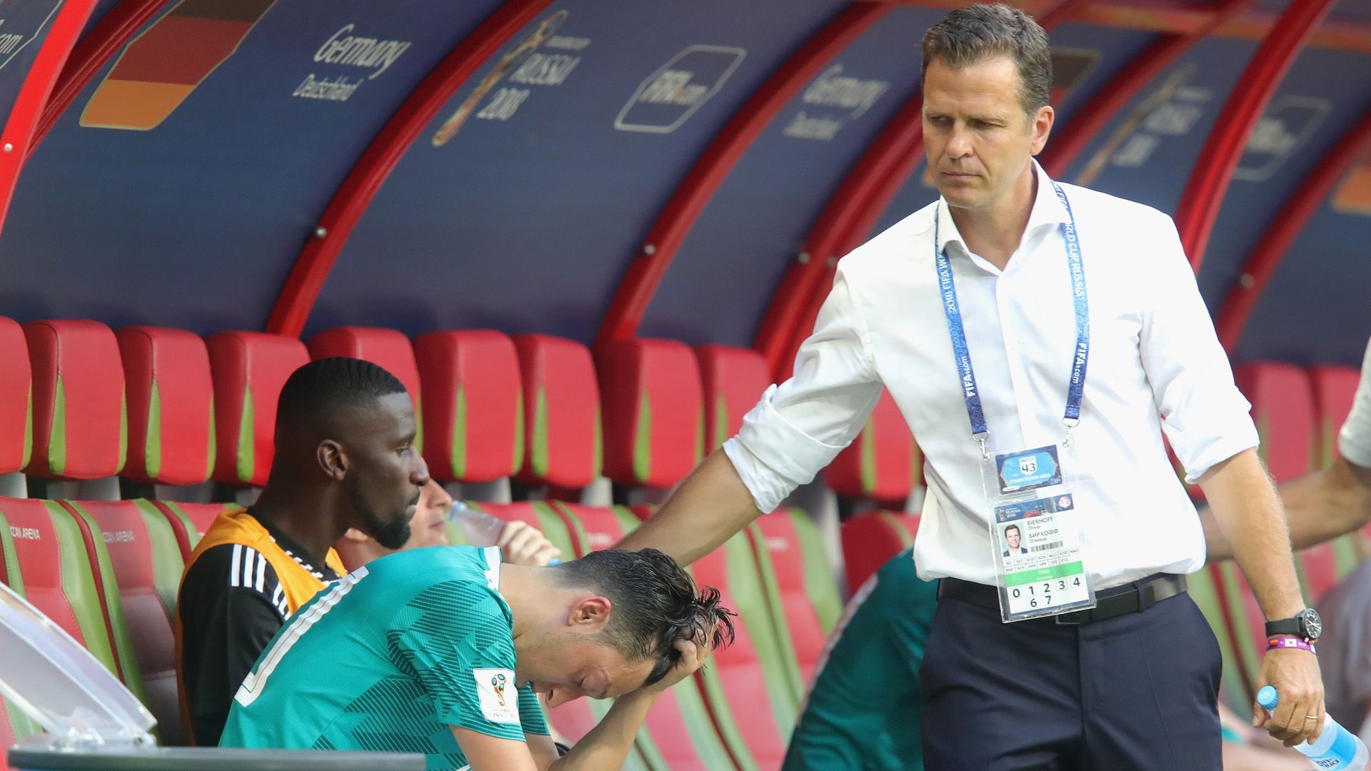 Mesut Özil Oliver Bierhoff DFB 27062018