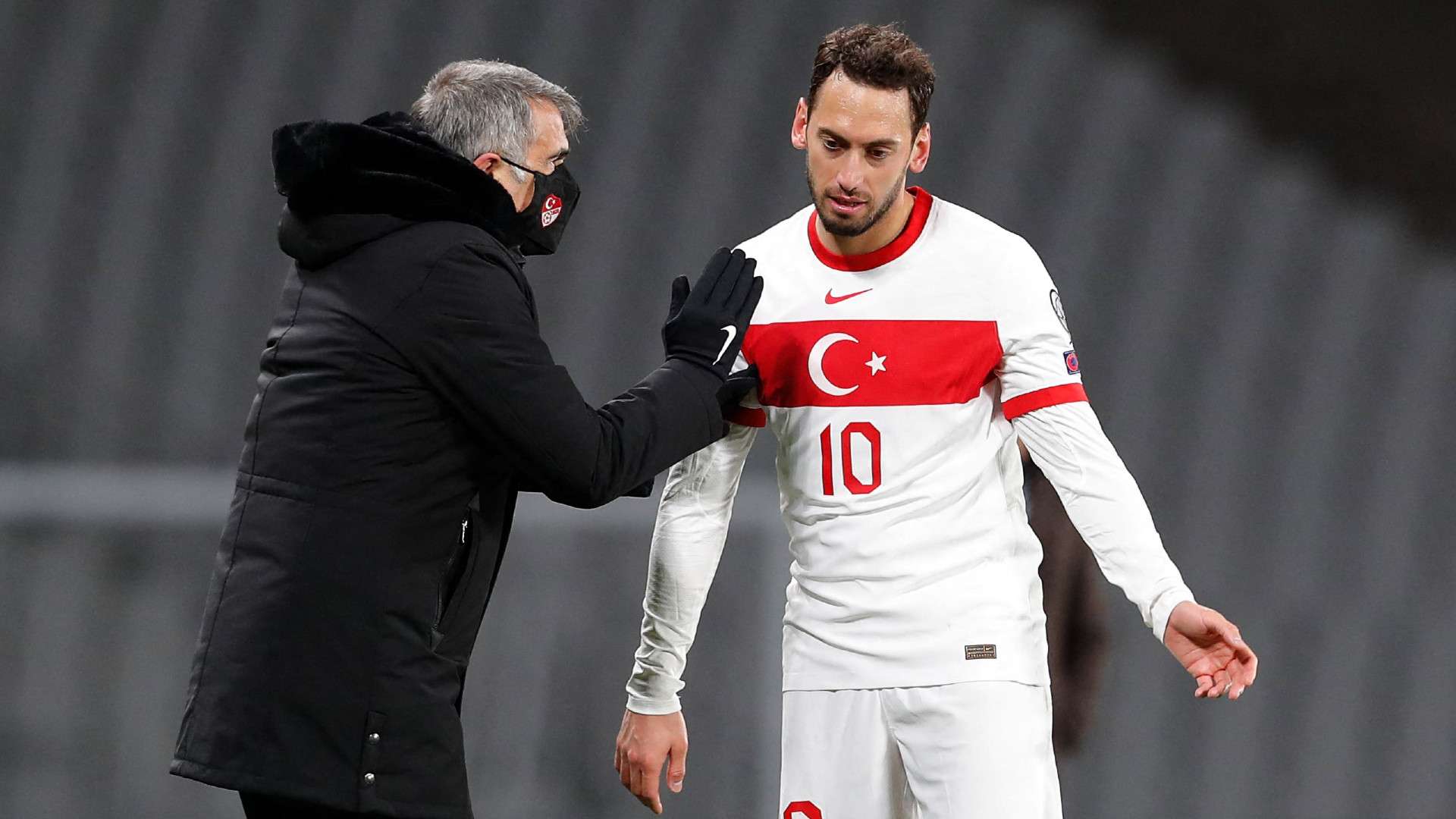 SENOL GÜNES HAKAN CALHANOGLU TURKEY