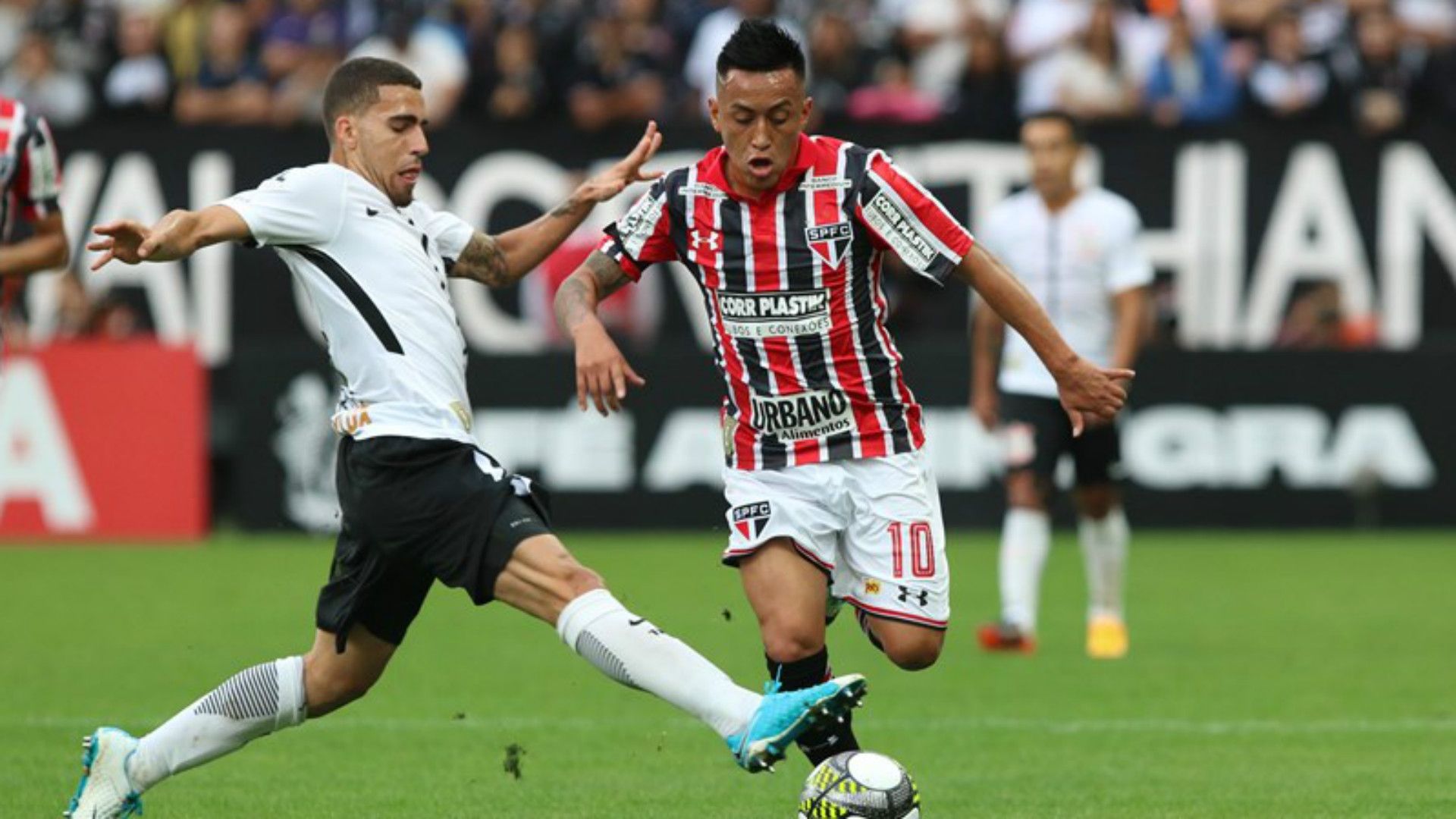 Gabriel e Cueva - Corinthians x São Paulo - 23/04/2017