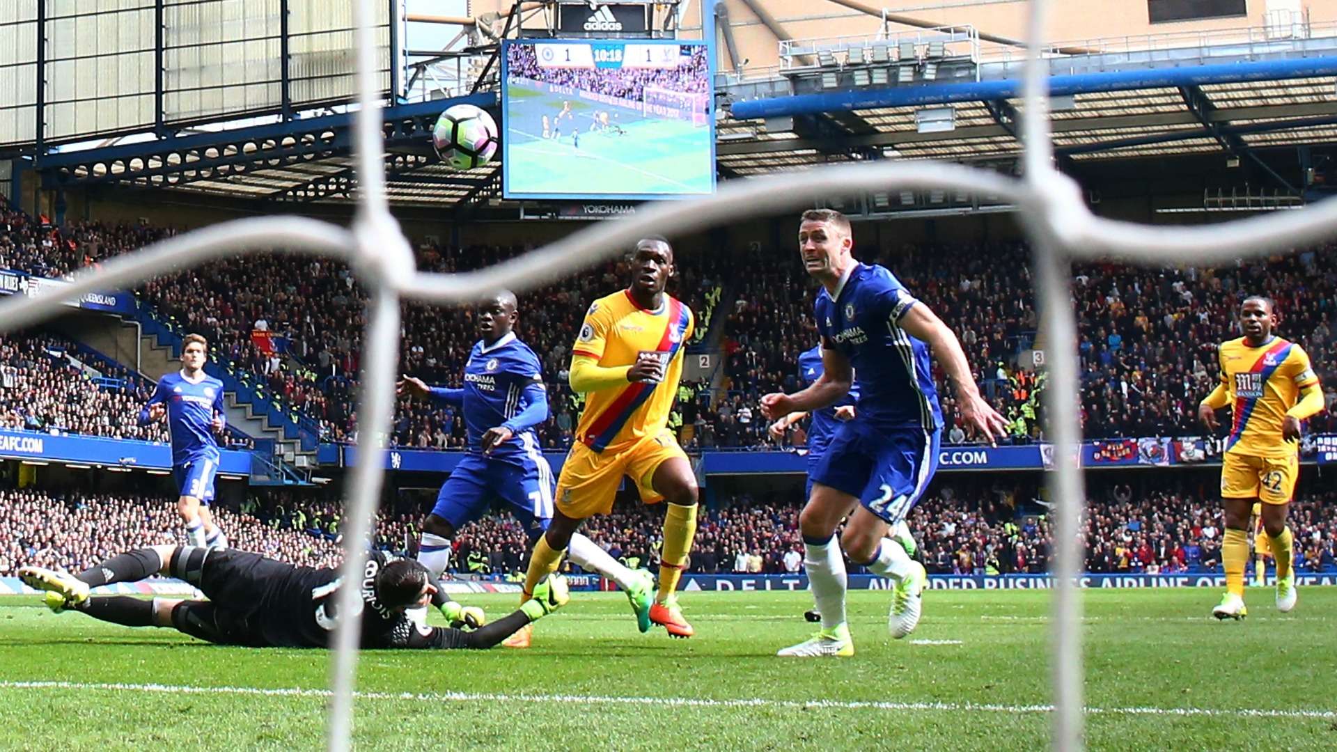 Christian Benteke Chelsea Crystal Palace EPL 01042017