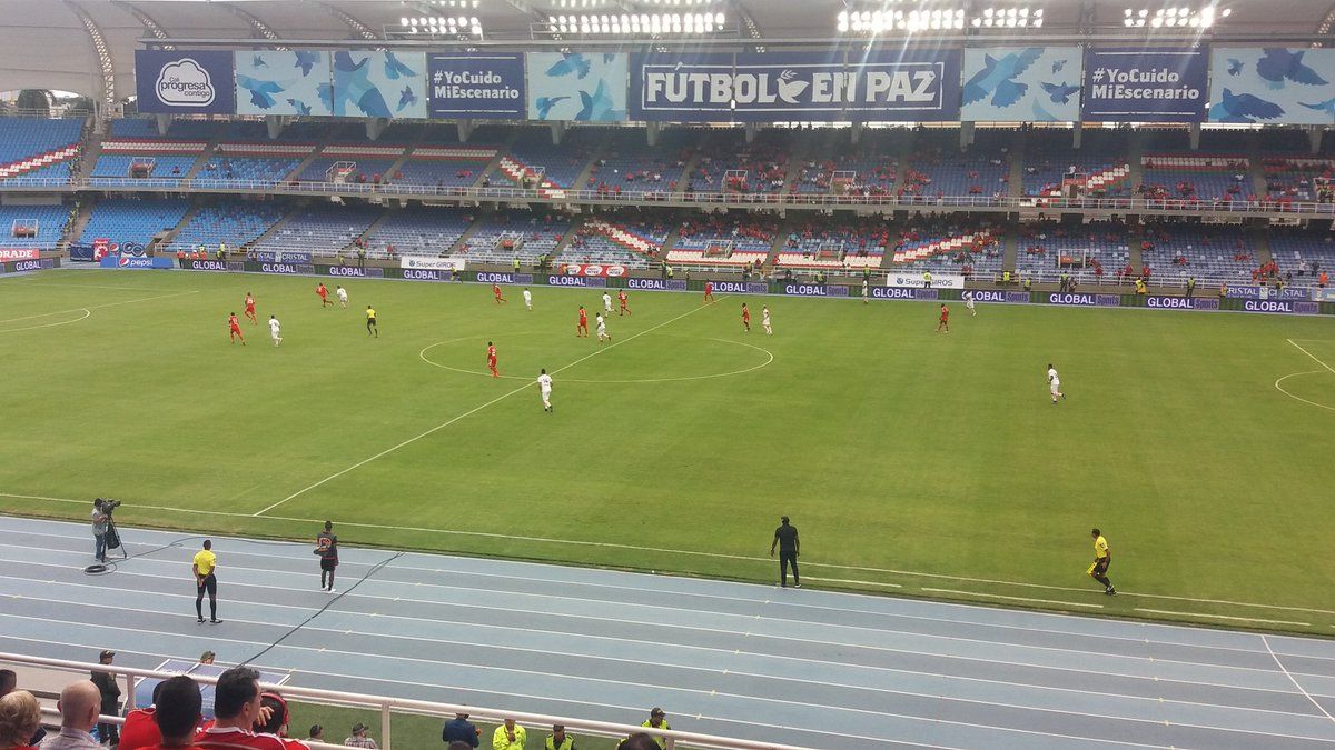 Estadio Pascual Guerrero vacío