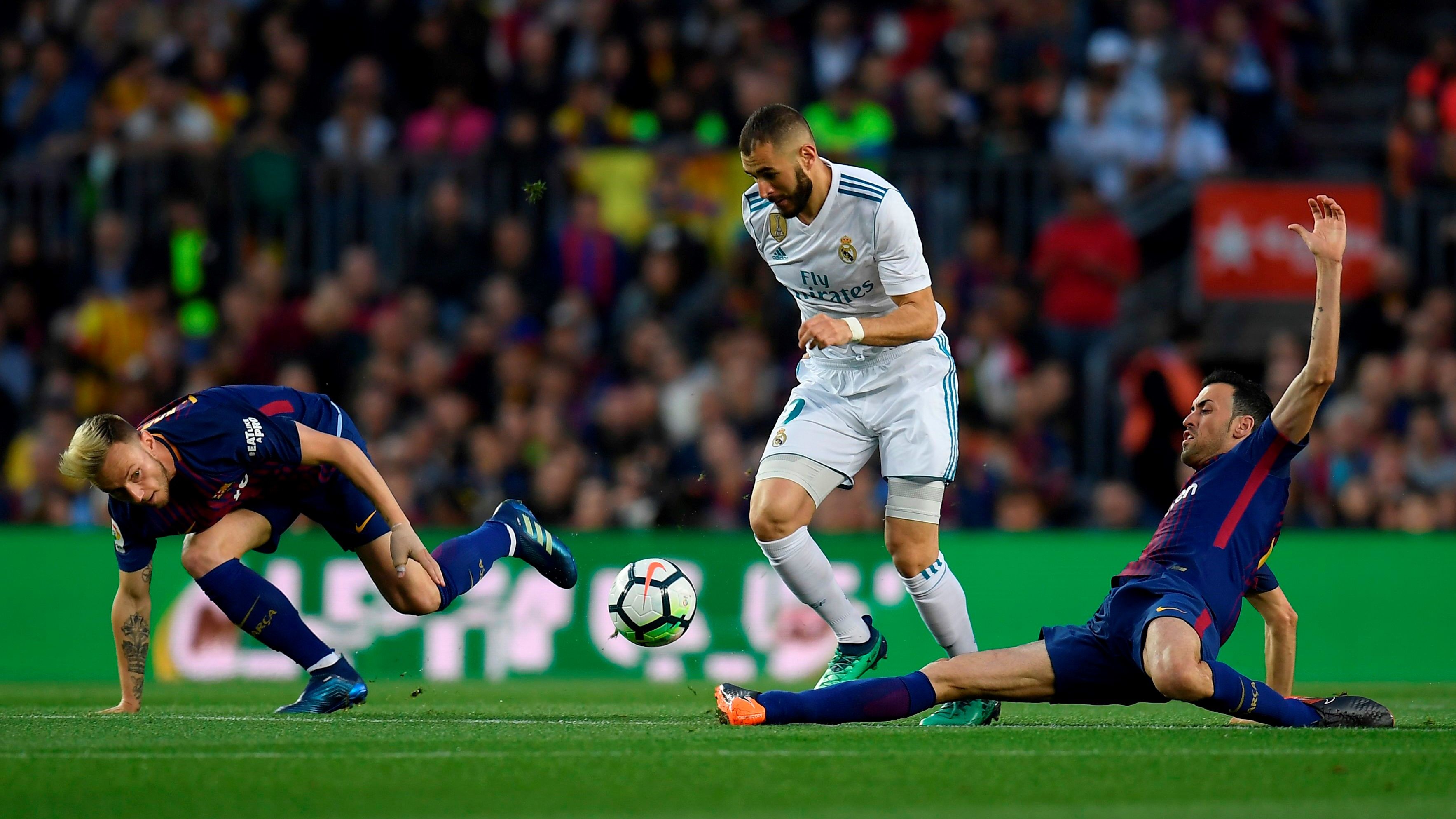 Karim Benzema Sergio Busquets Ivan Rakitic Barcelona Real Madrid El Clasico LaLiga 06052018