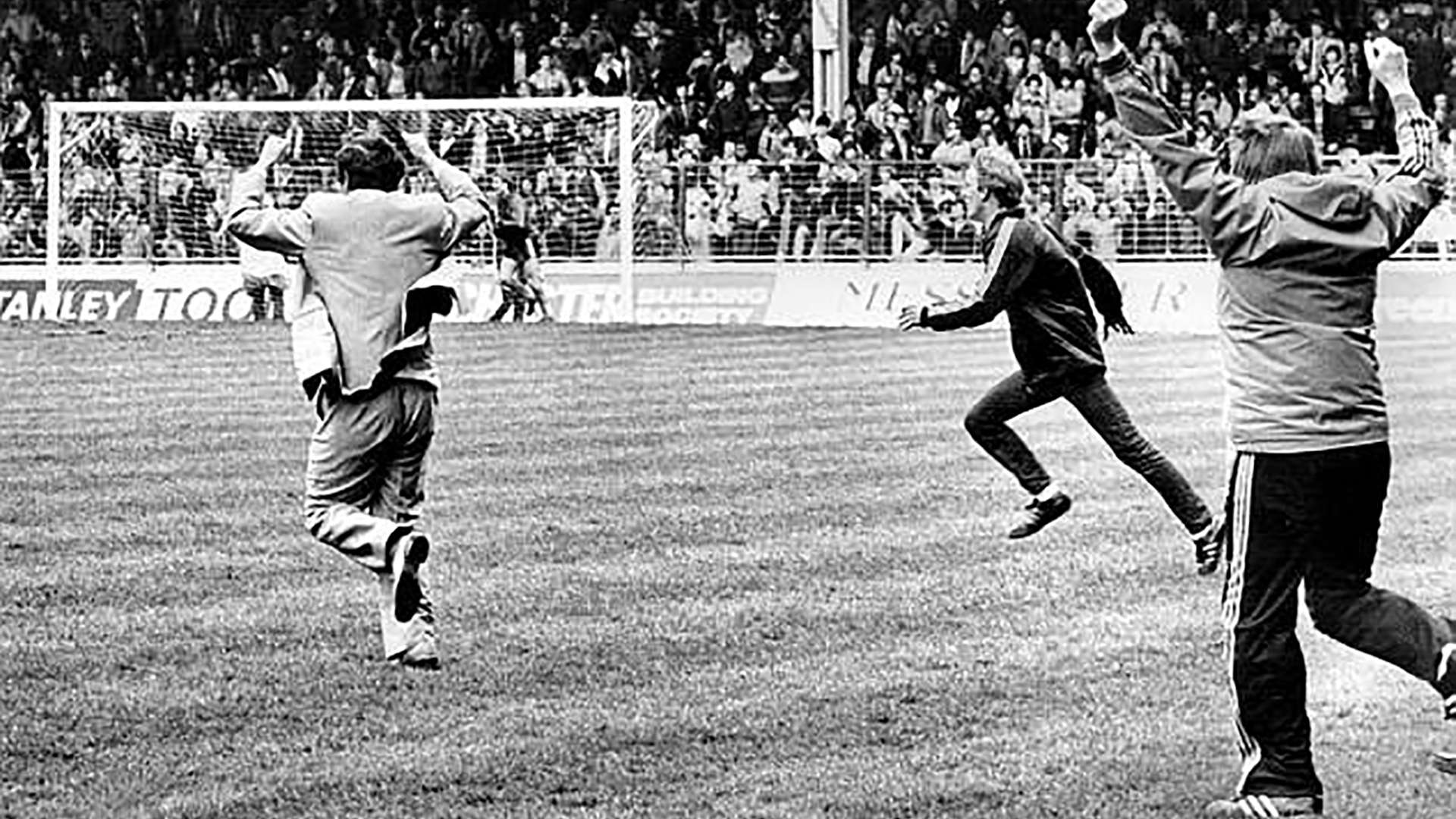 David Pleat Luton Manchester City 82-83