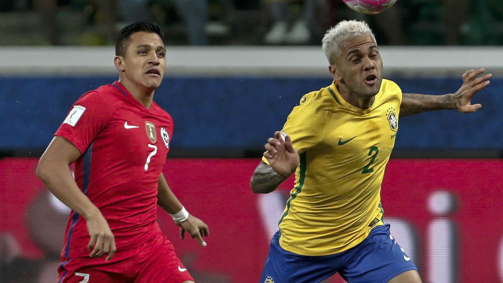 Alexis Sanchez Dani Alves Chile Brazil