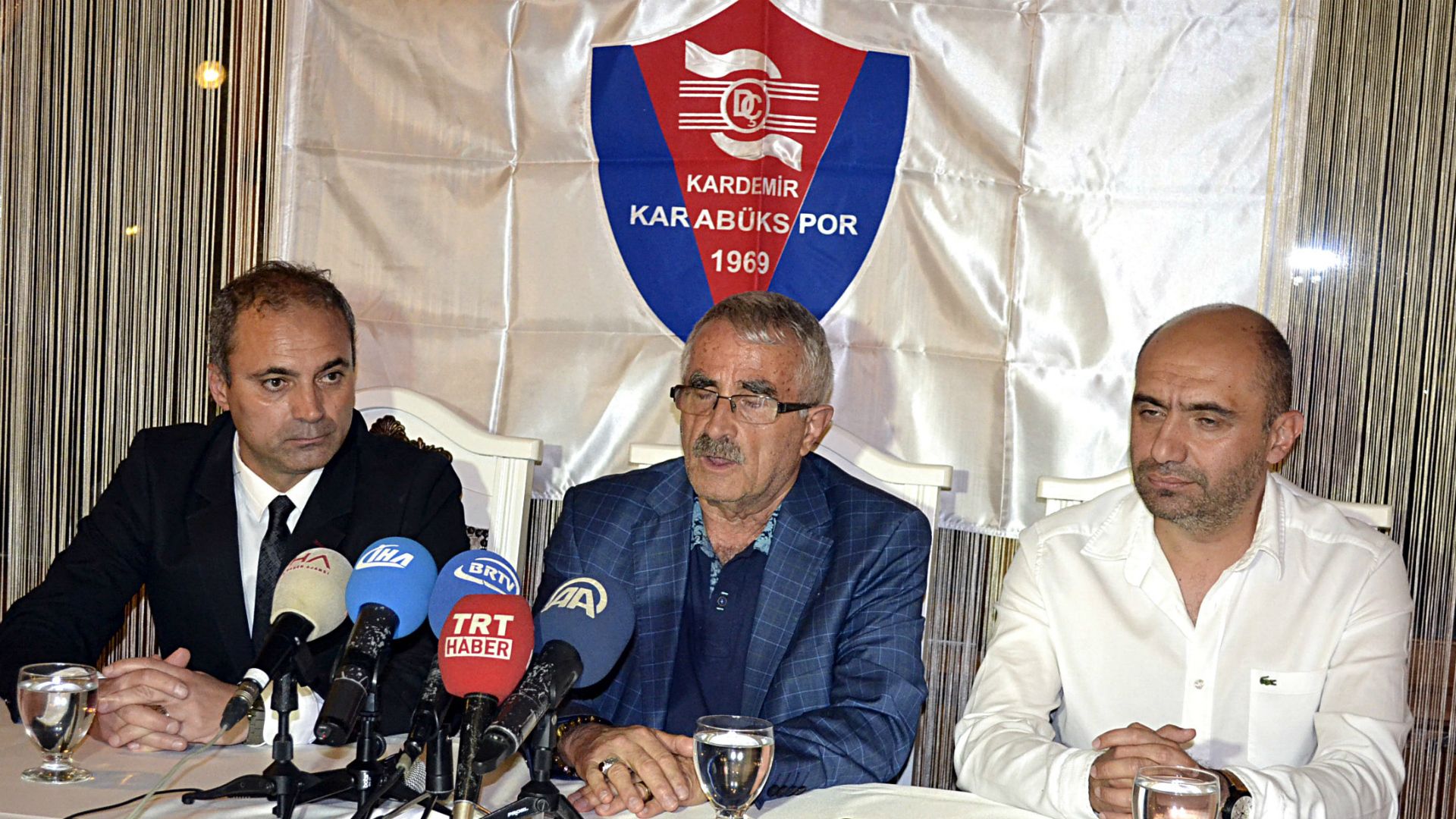 Erkan Sozeri Hikmet Ferudun Tankut Karabukspor