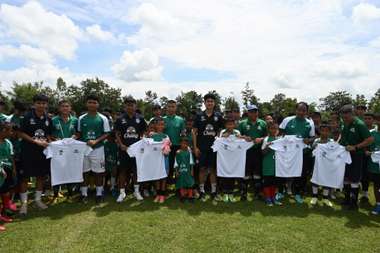 ช้าง โมบาย ฟุตบอล คลินิก ปีที่ 12