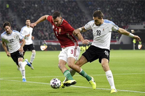 Szalai Ádám Puskás Aréna Uruguay Hungary magyar válogatott